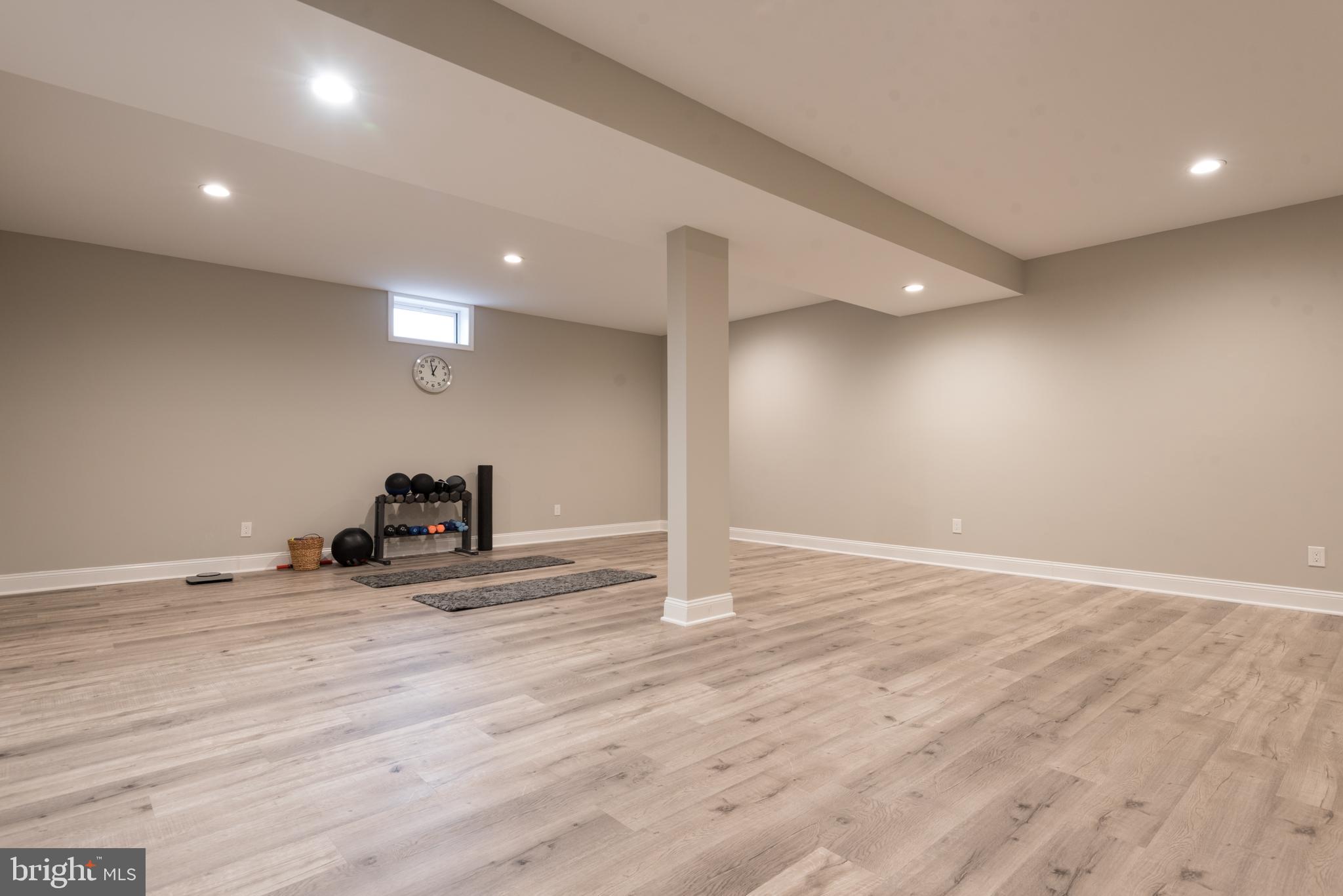 DOMINION VALLEY COUNTRY CLUB - Residential