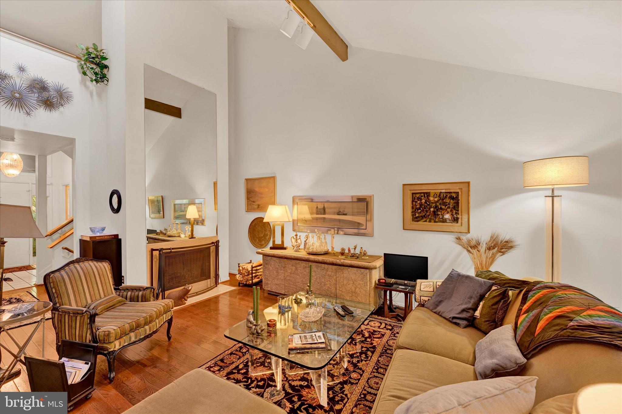 SCARBOROUGH - Residential