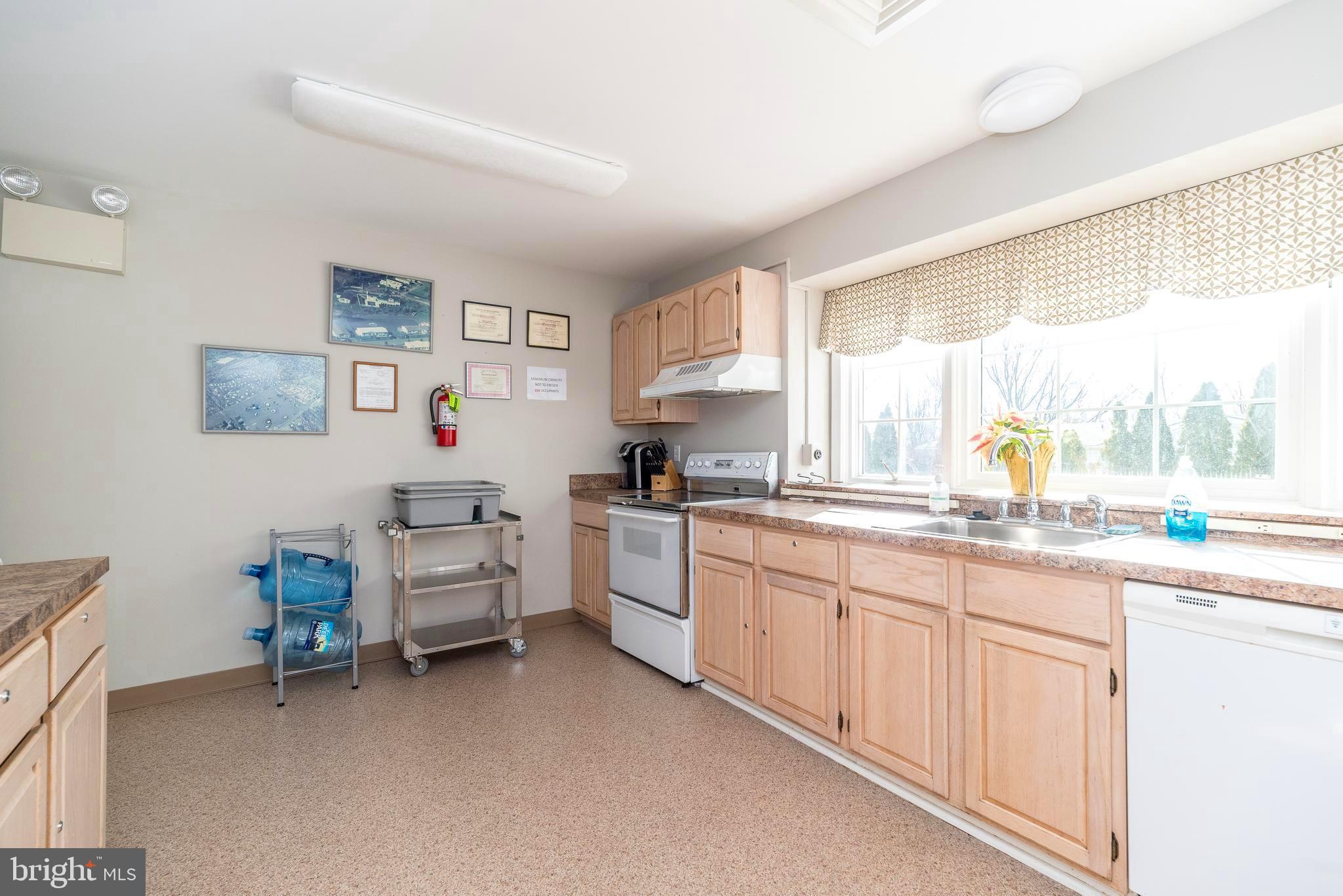 HIDDEN SPRINGS - Residential