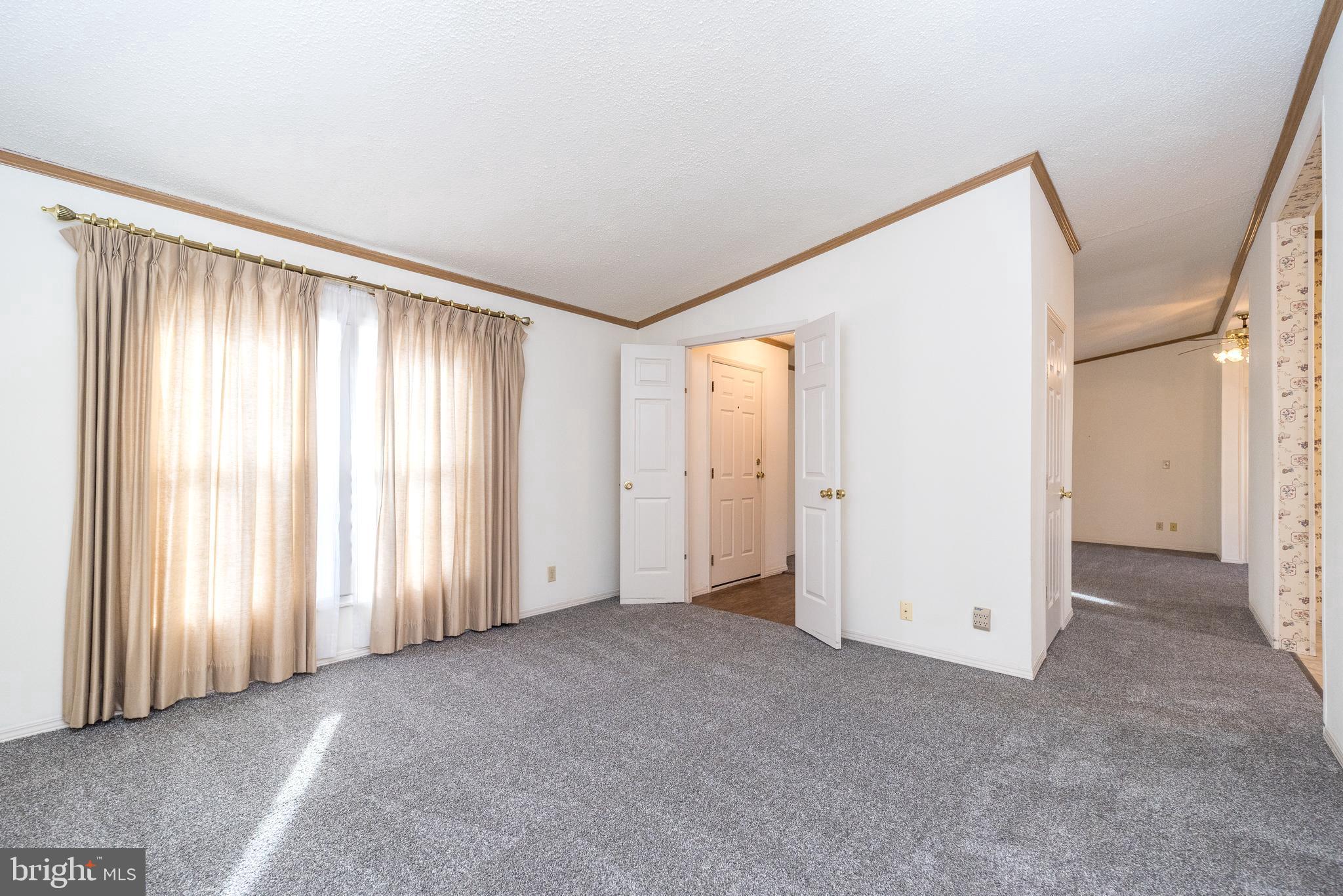 HIDDEN SPRINGS - Residential