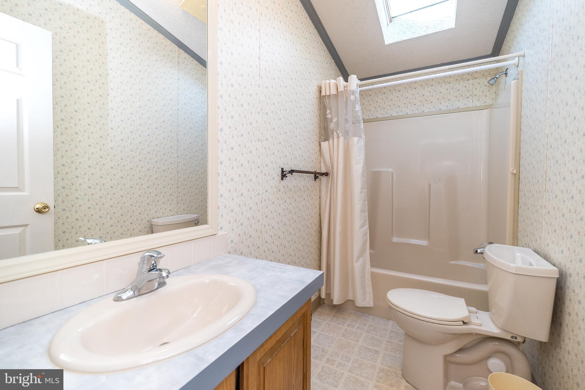 HIDDEN SPRINGS - Residential