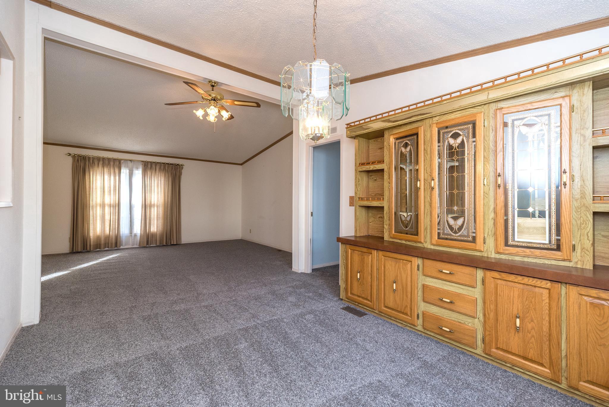 HIDDEN SPRINGS - Residential