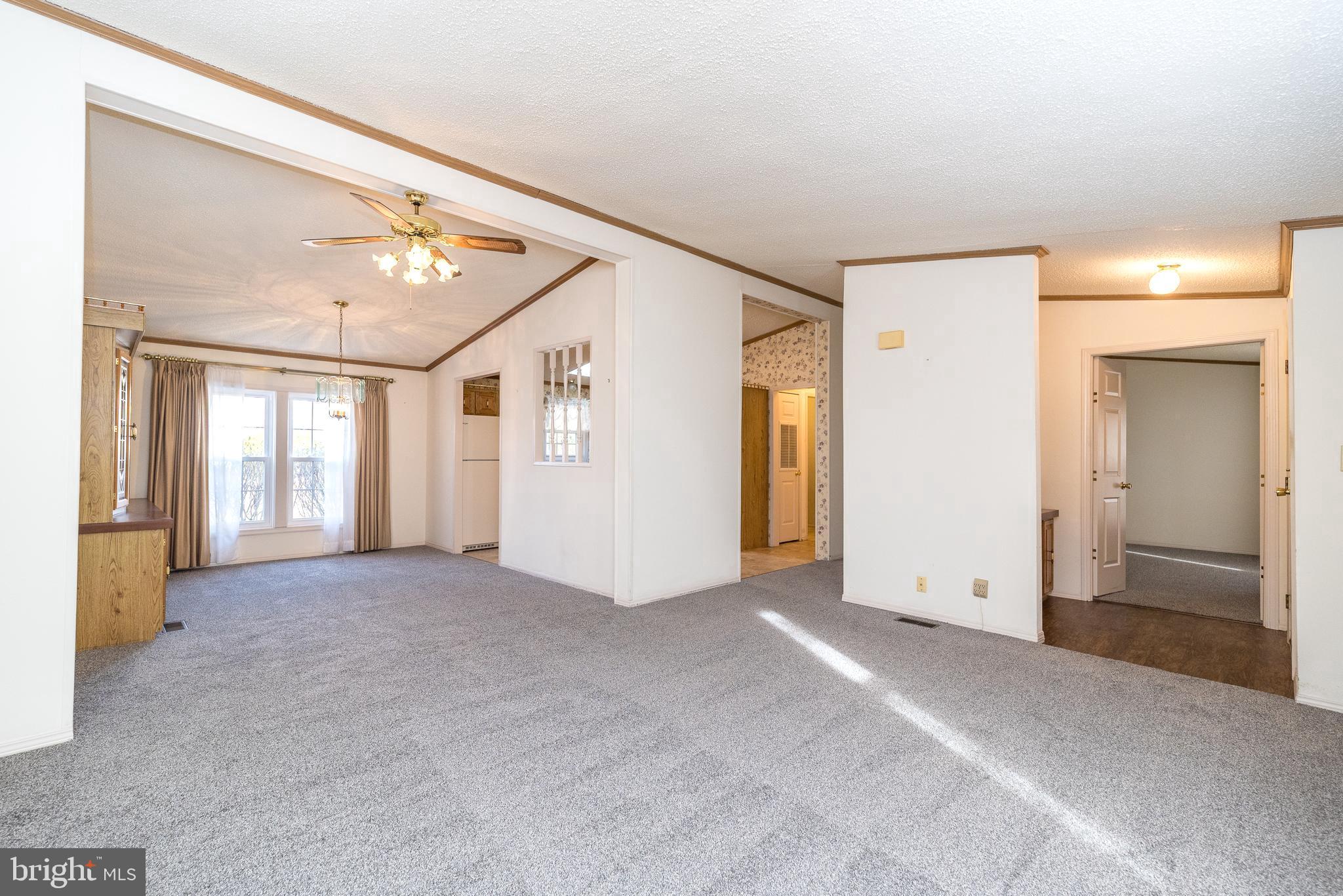 HIDDEN SPRINGS - Residential