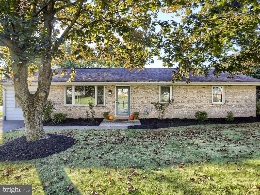 Photo of 5117 Earl Drive, HARRISBURG, PA 17112 (MLS # PADA2050560)