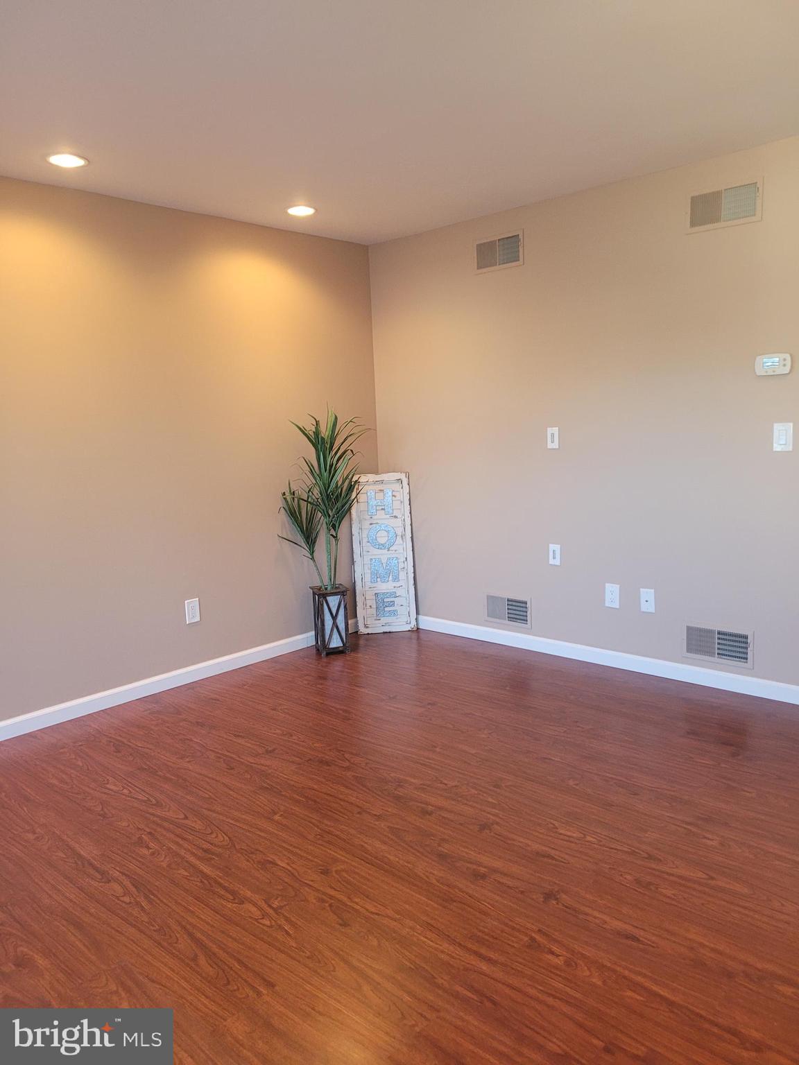 WESTFIELDS - Residential