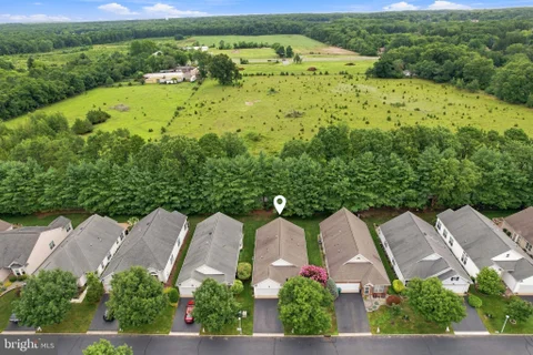 74 Marlow Drive, Jackson, NJ MLS: NJOC2044350