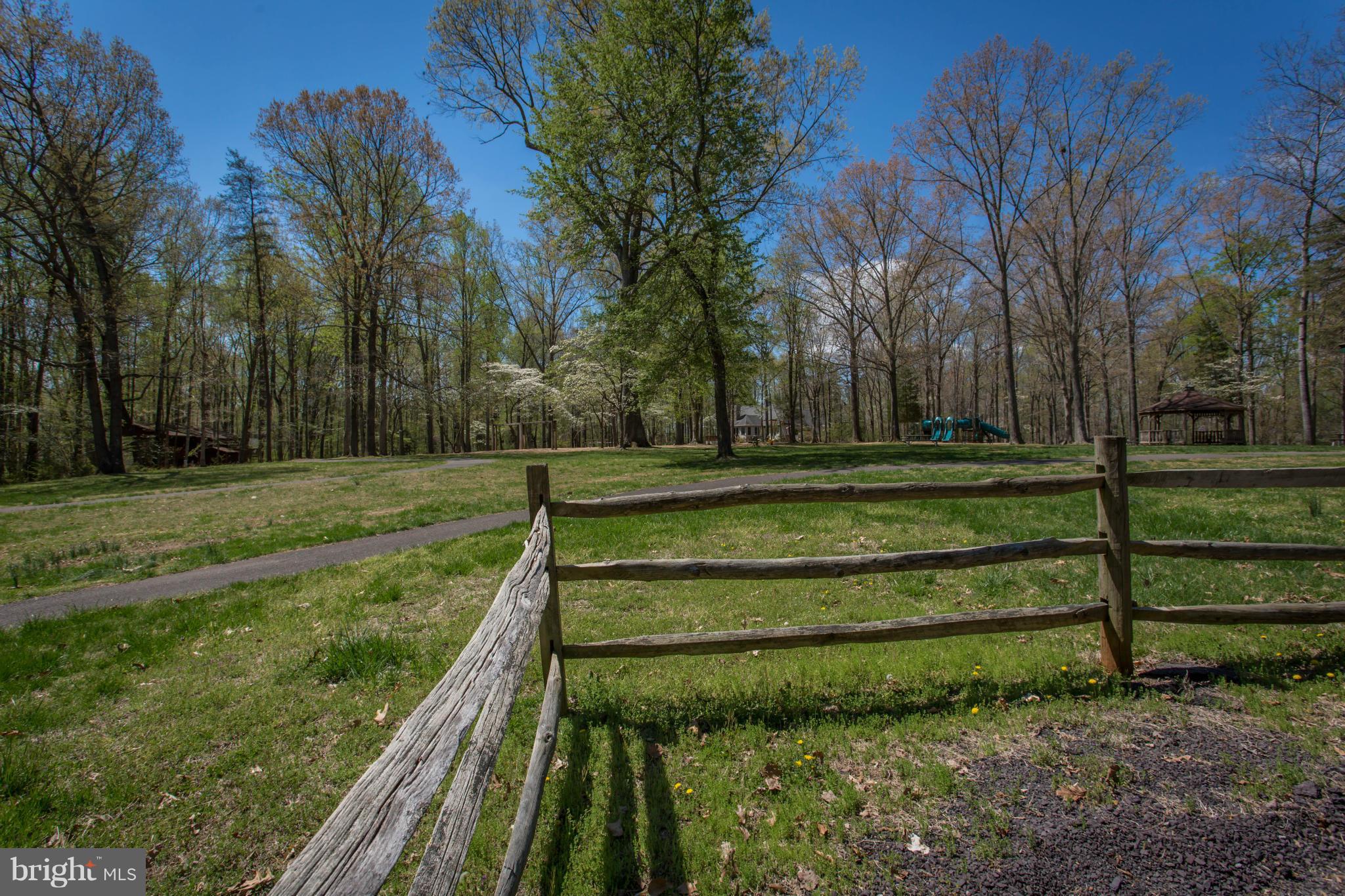 LAKE OF THE WOODS - Residential