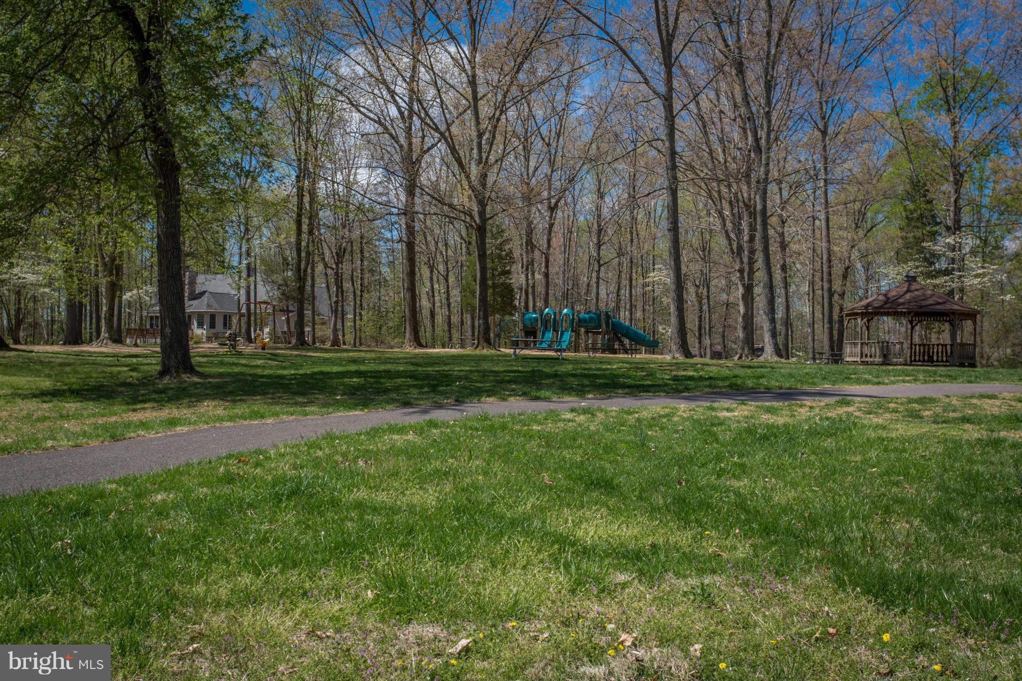 LAKE OF THE WOODS - Residential