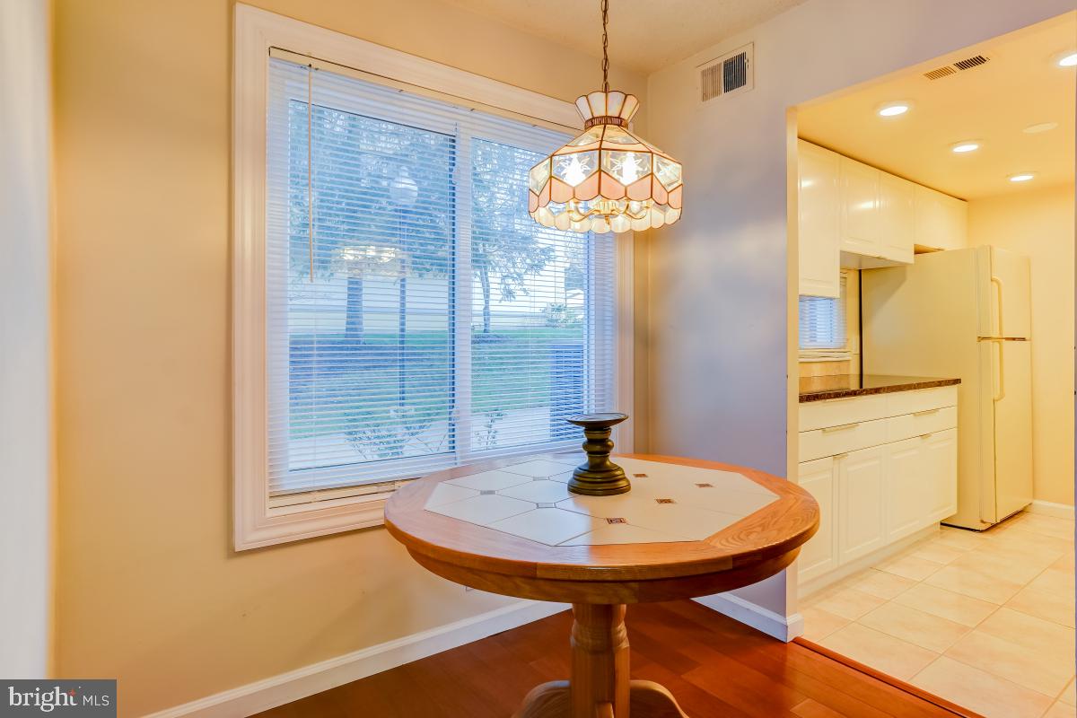 LEISURE WORLD - Residential