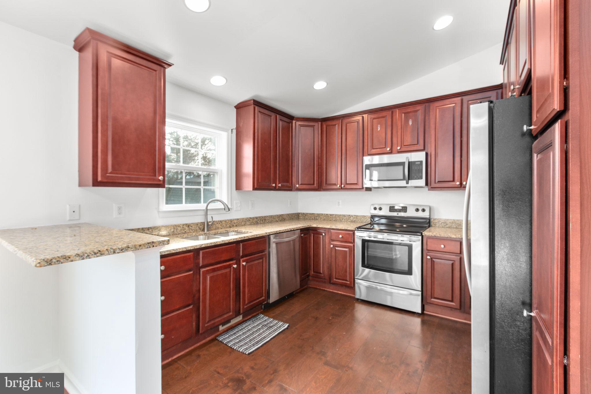 NORMANDY VILLAGE - Residential