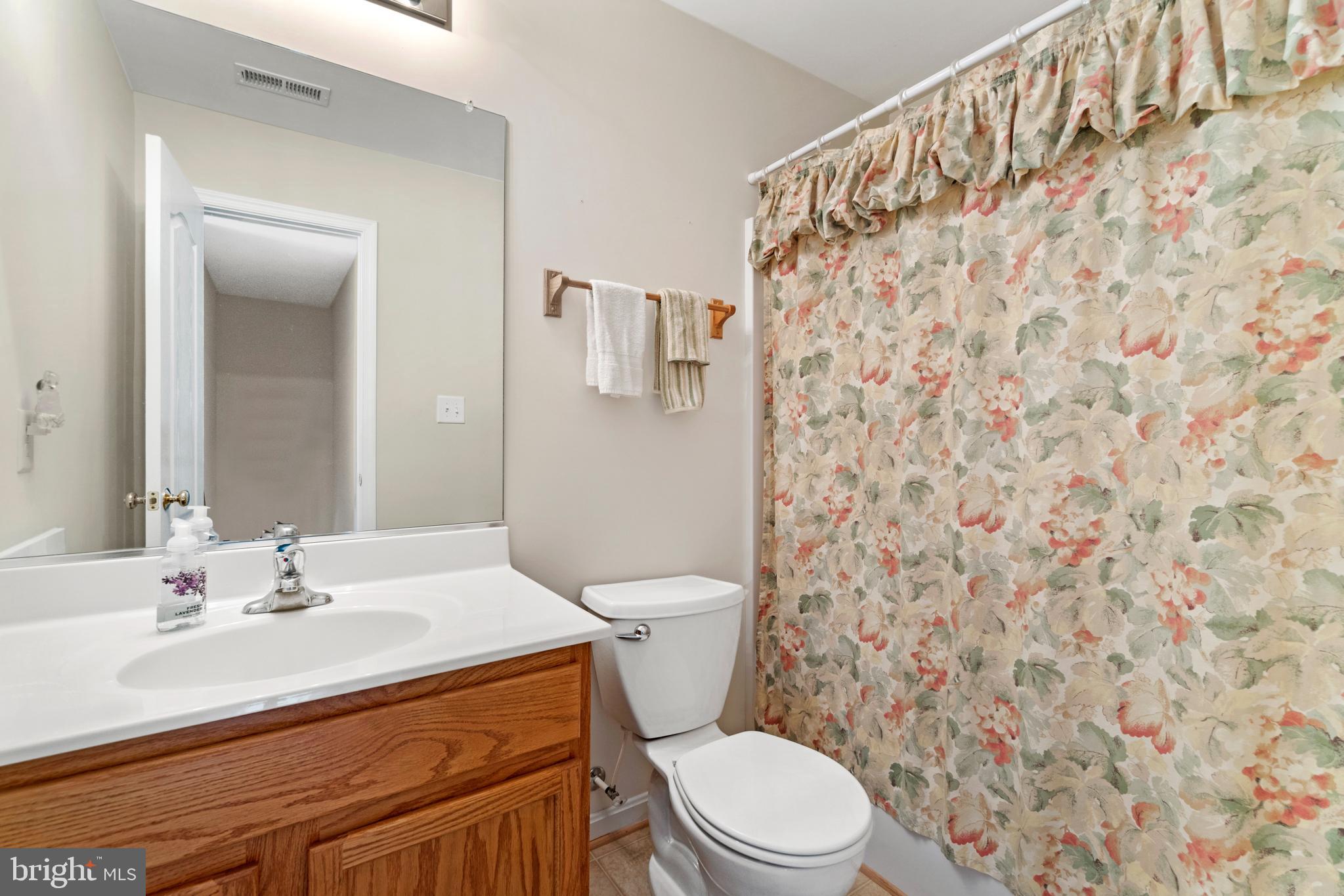 WESTBURY - Residential