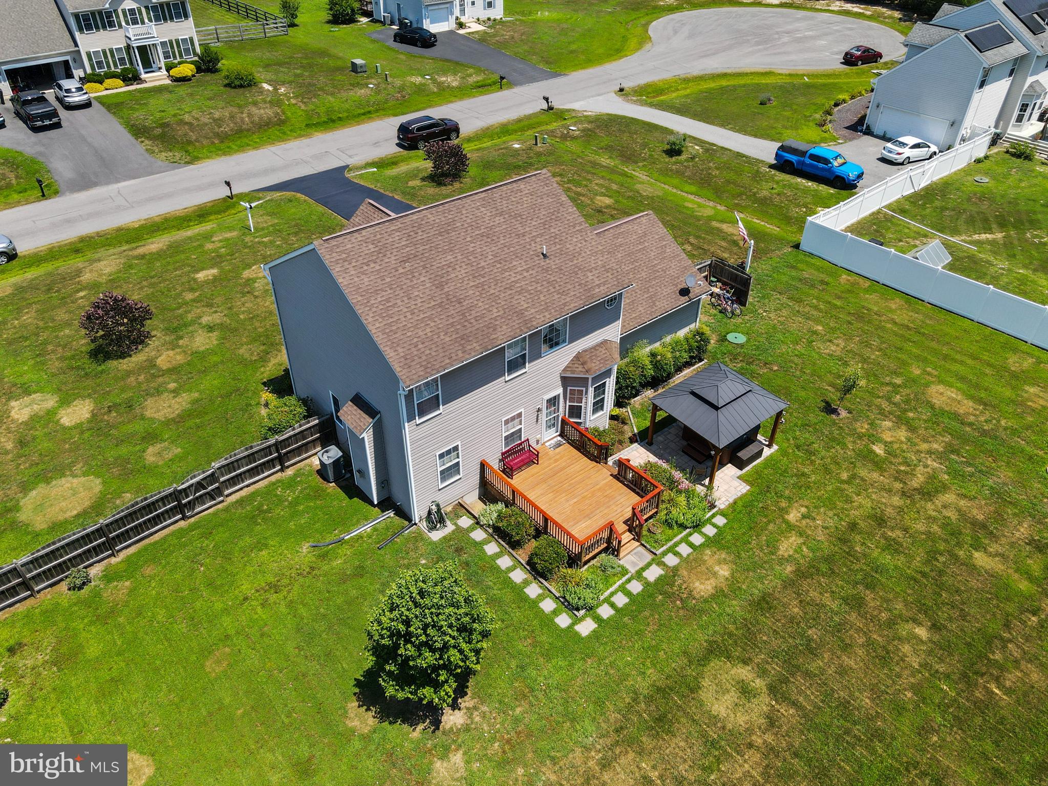 WESTBURY - Residential