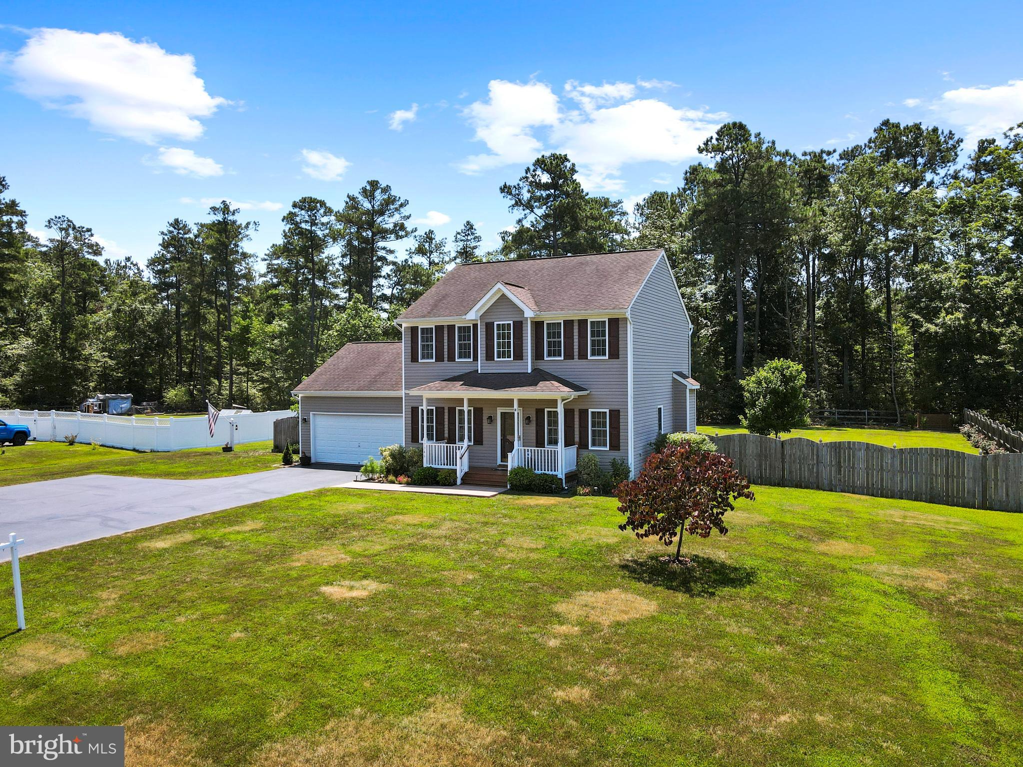 WESTBURY - Residential