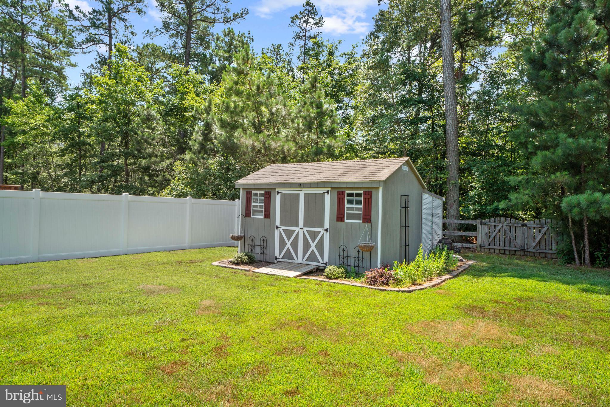 WESTBURY - Residential