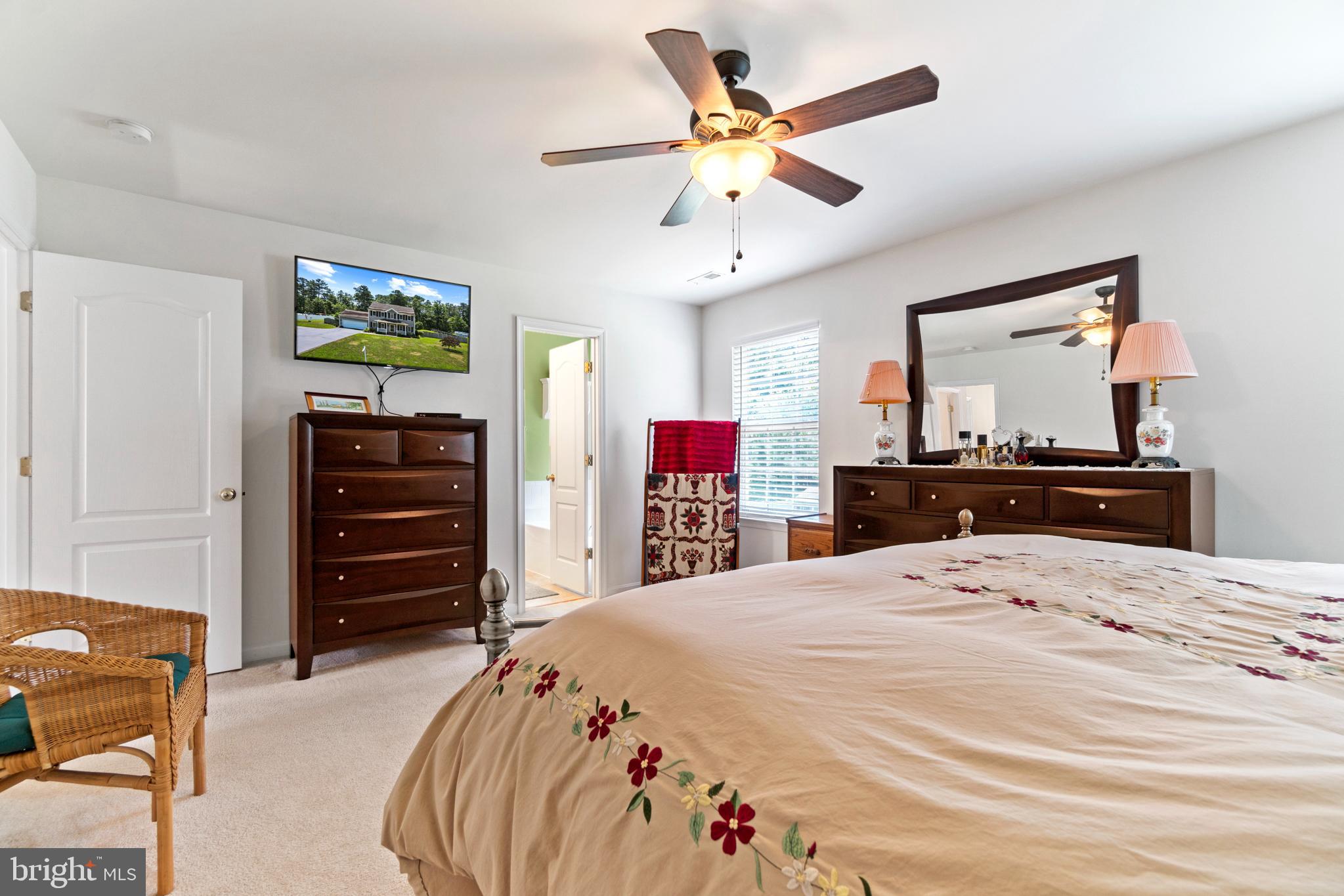 WESTBURY - Residential