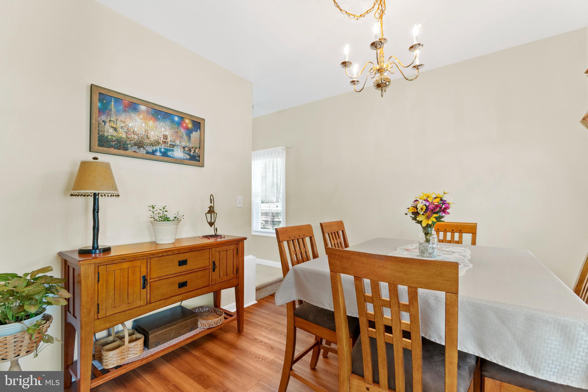 WESTBURY - Residential