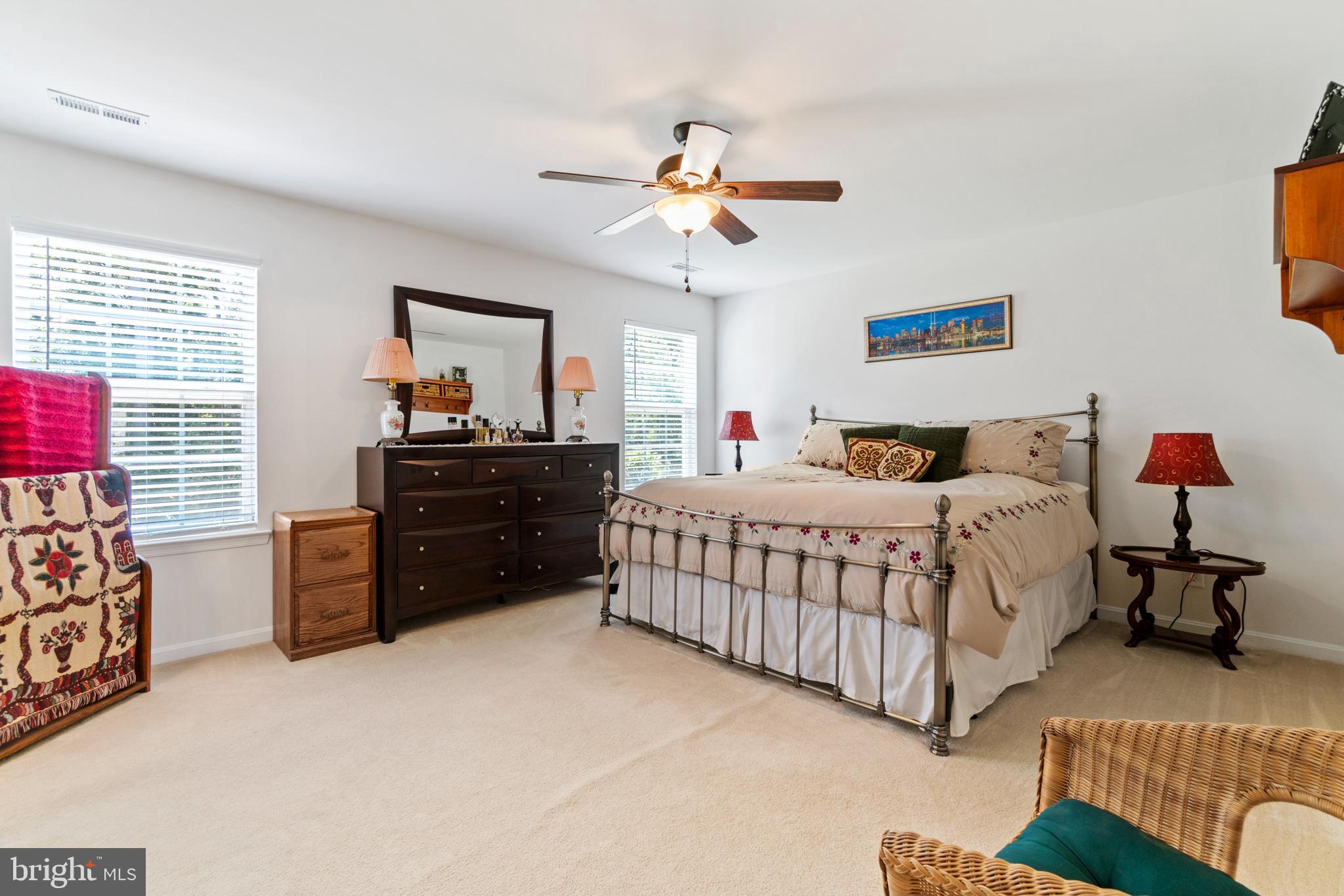 WESTBURY - Residential