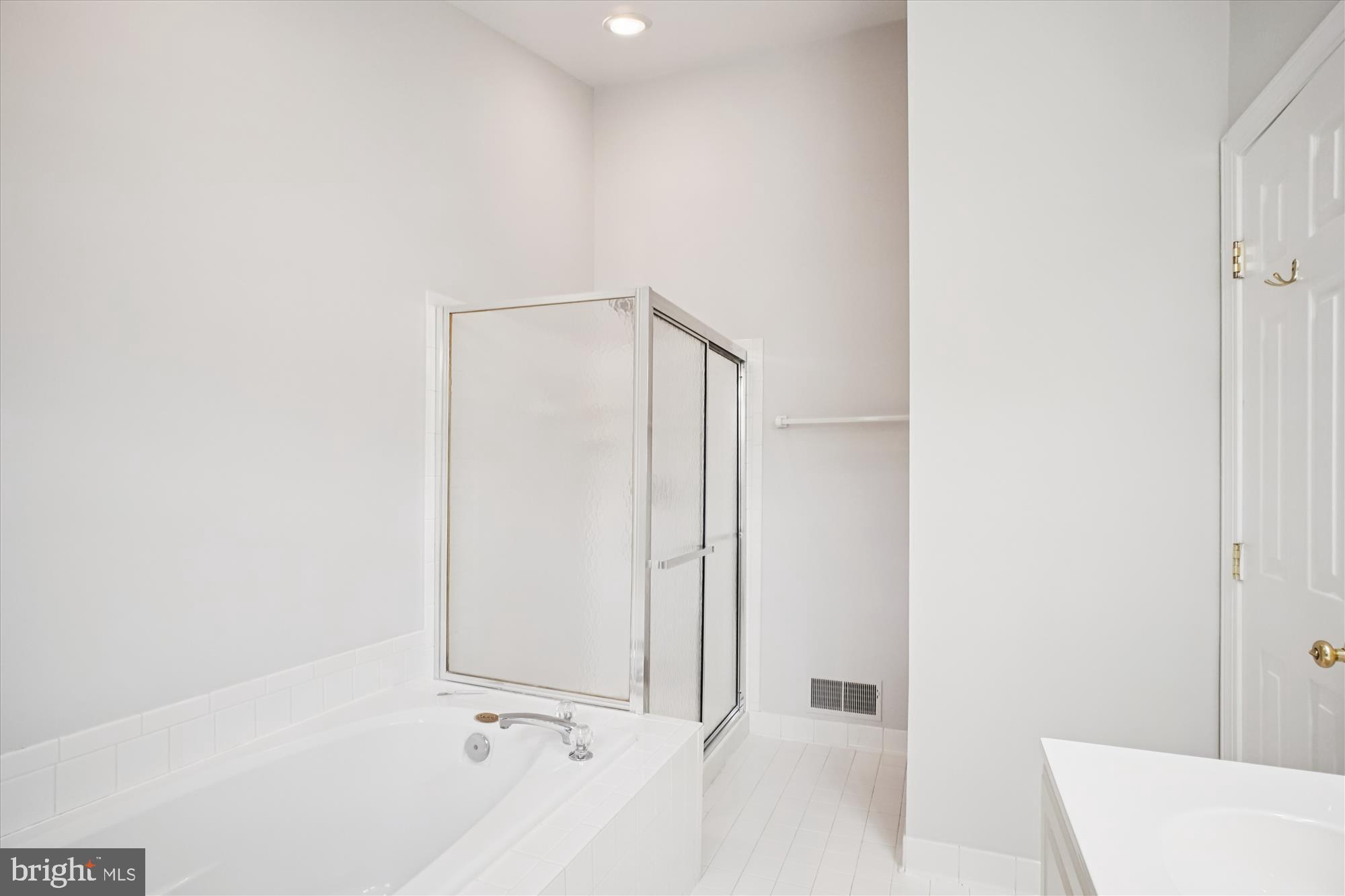 SULLY STATION - Residential