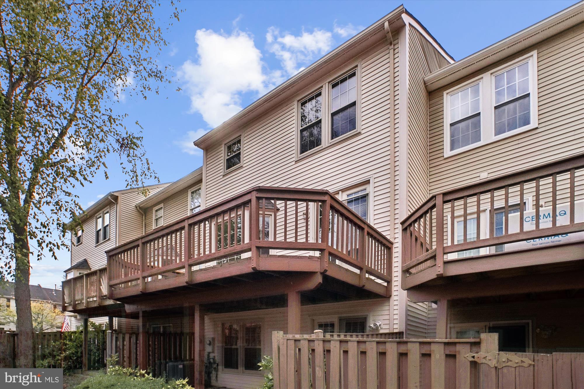 SULLY STATION - Residential