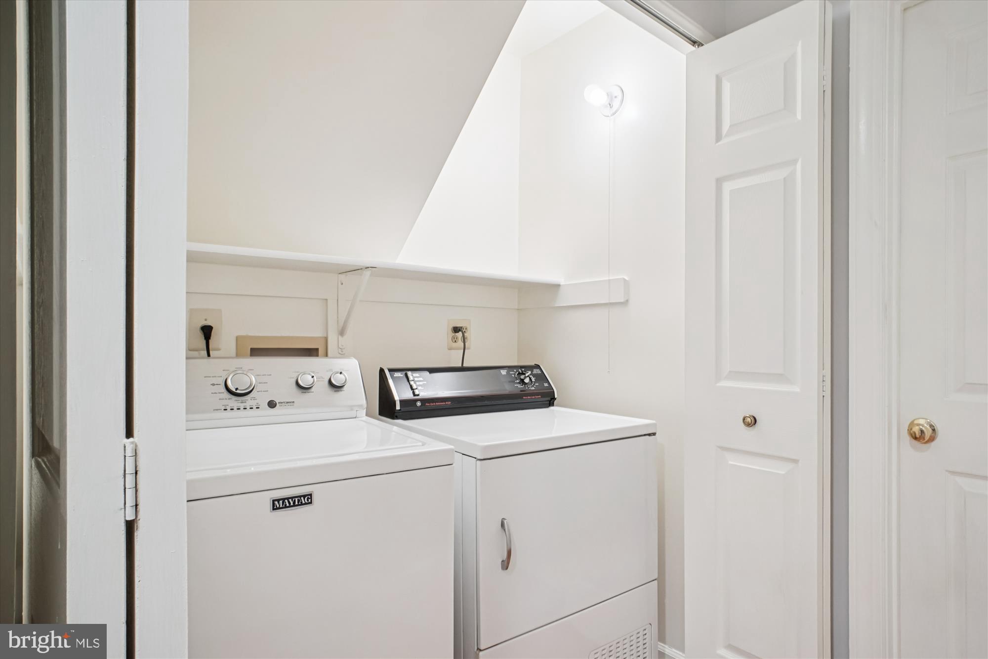 SULLY STATION - Residential