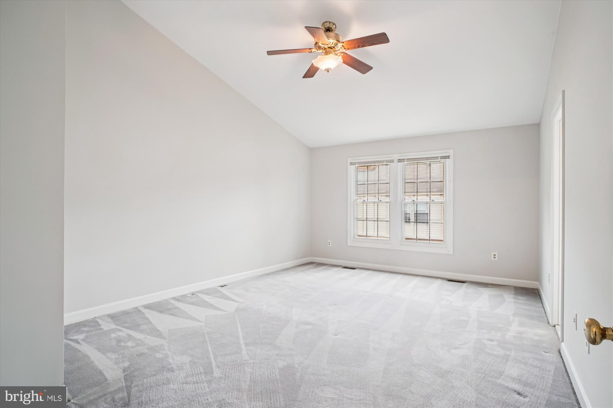 SULLY STATION - Residential