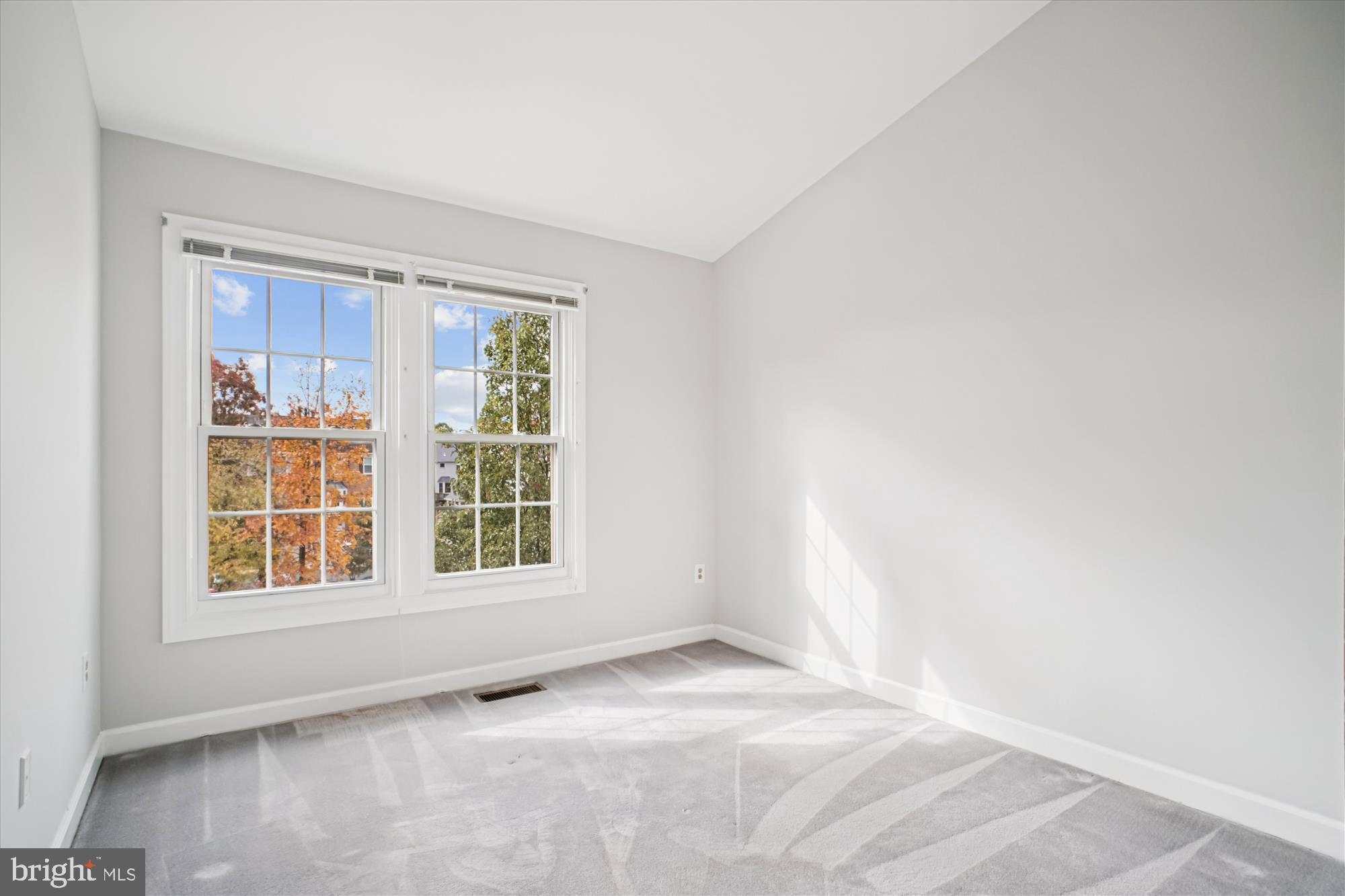 SULLY STATION - Residential