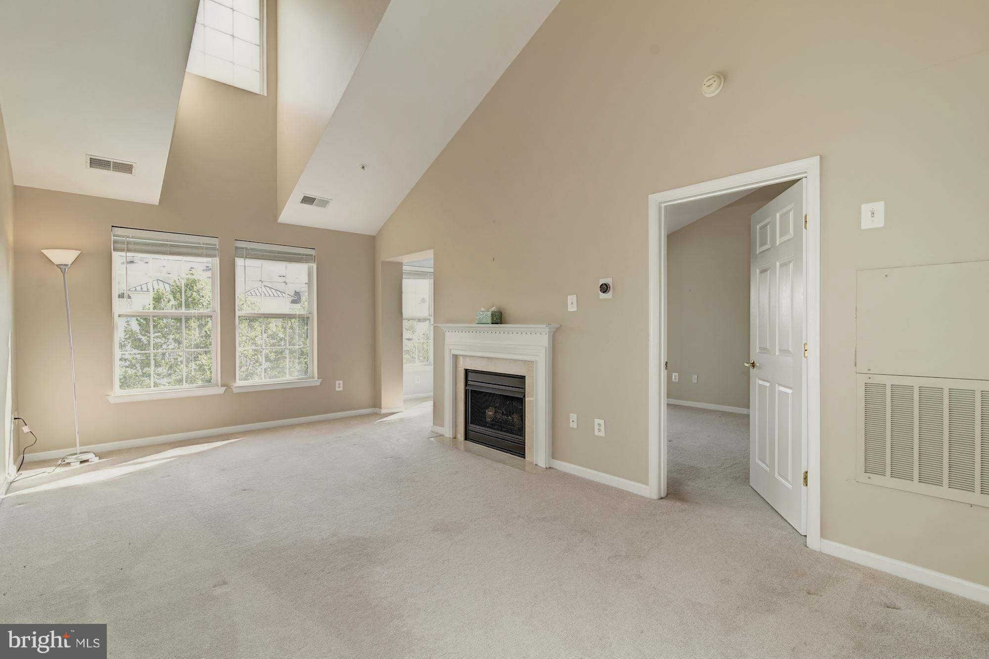 CAMERON STATION - Residential Lease