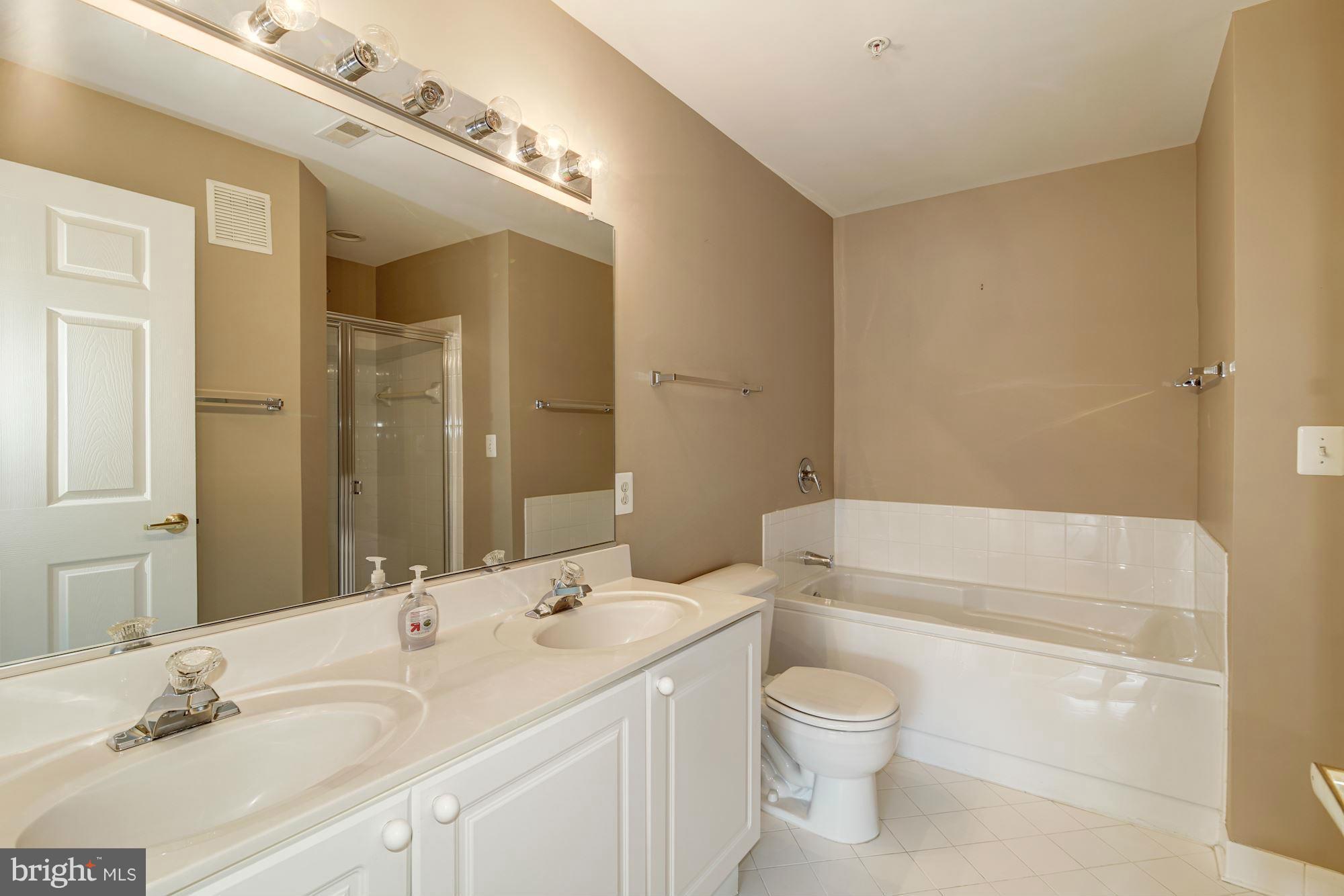 CAMERON STATION - Residential Lease