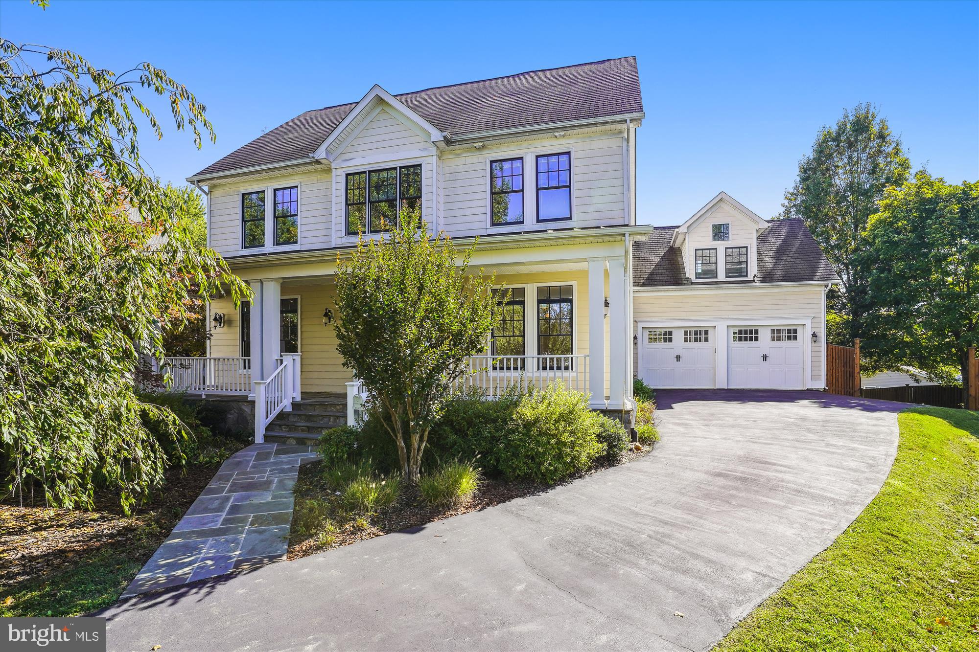 CHURCHILL - Residential