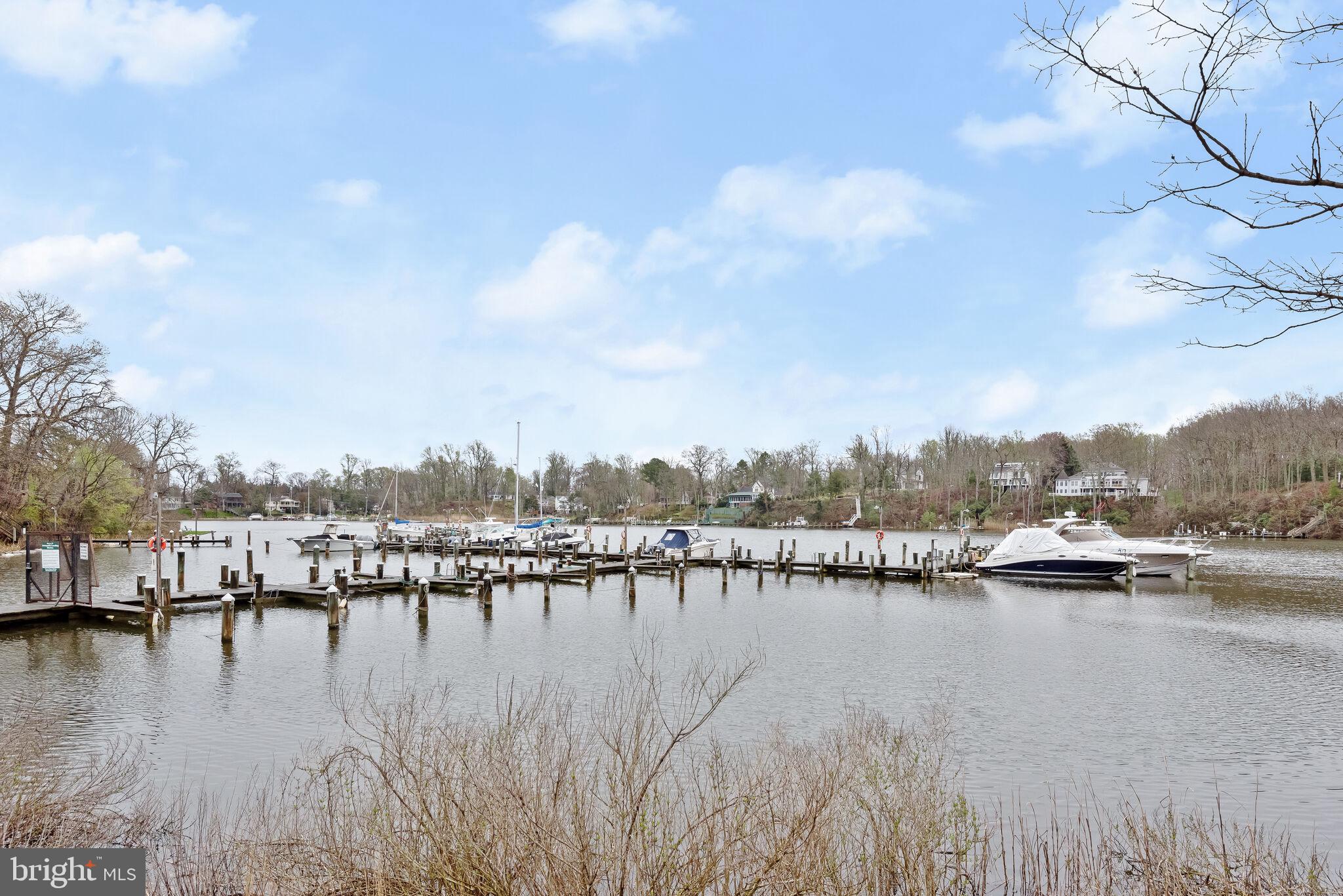 ANNAPOLIS LANDING - Residential