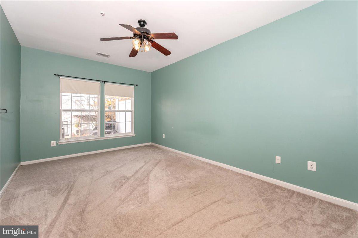 CEDAR GROVE AT CROFTON - Residential