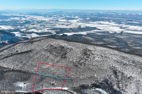 15 ASHTON WOODS MOOREFIELD WV 26836