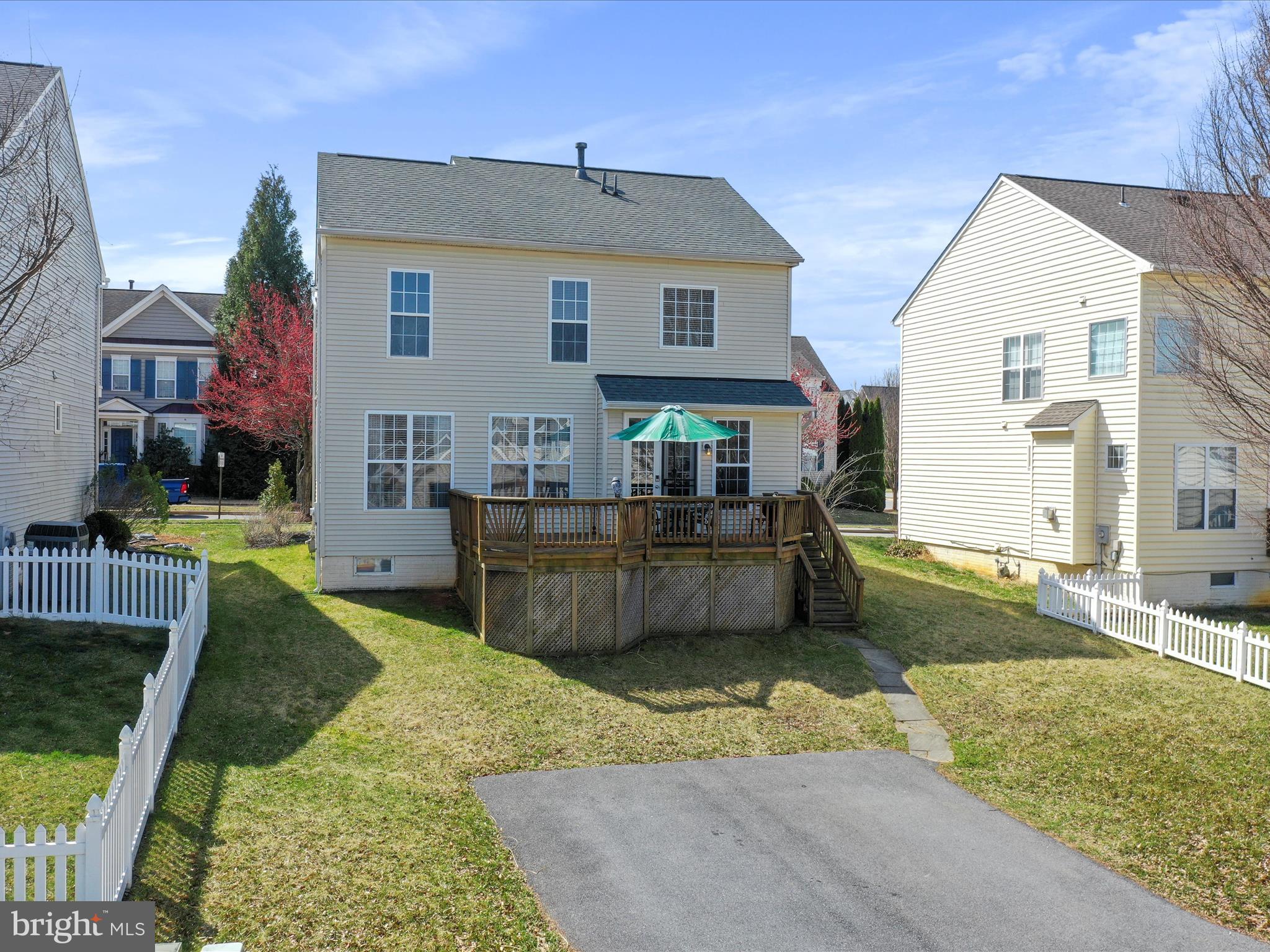 HUNTFIELD - Residential