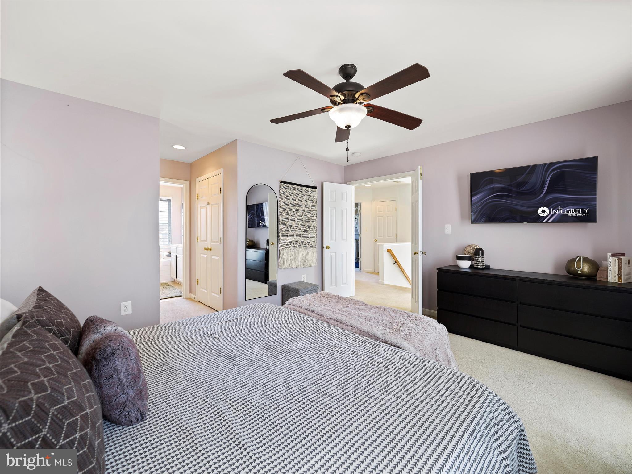 HUNTFIELD - Residential