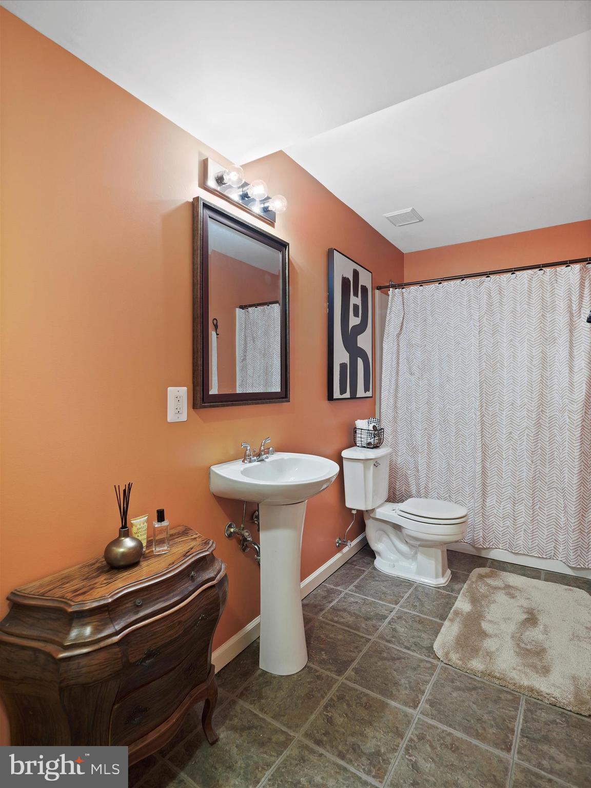 HUNTFIELD - Residential