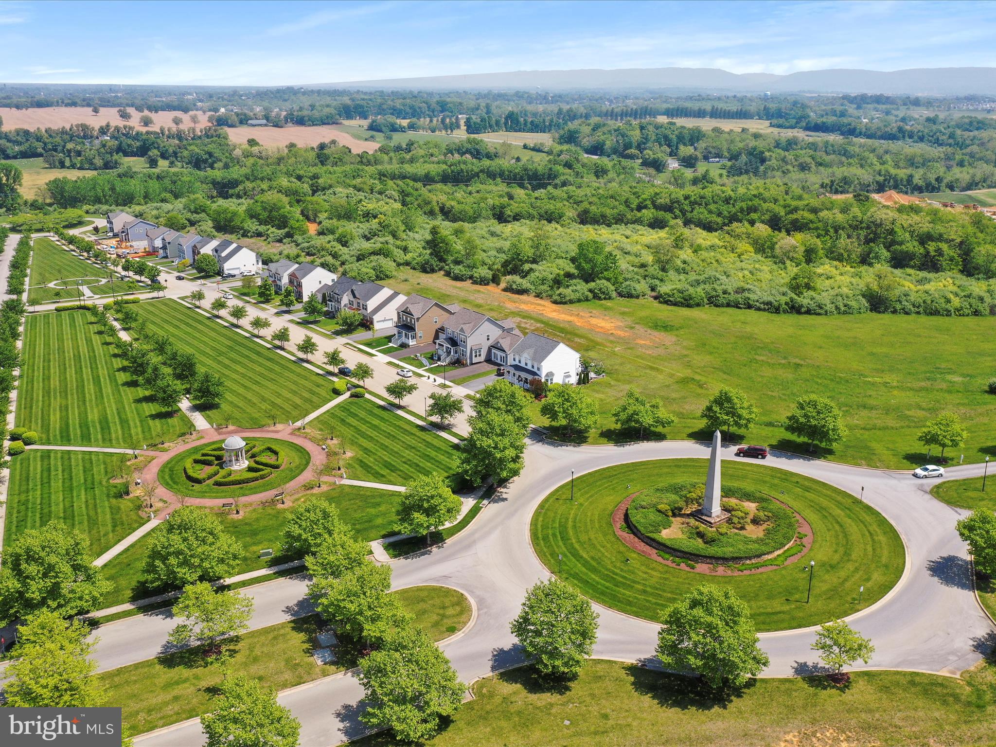 HUNTFIELD - Residential