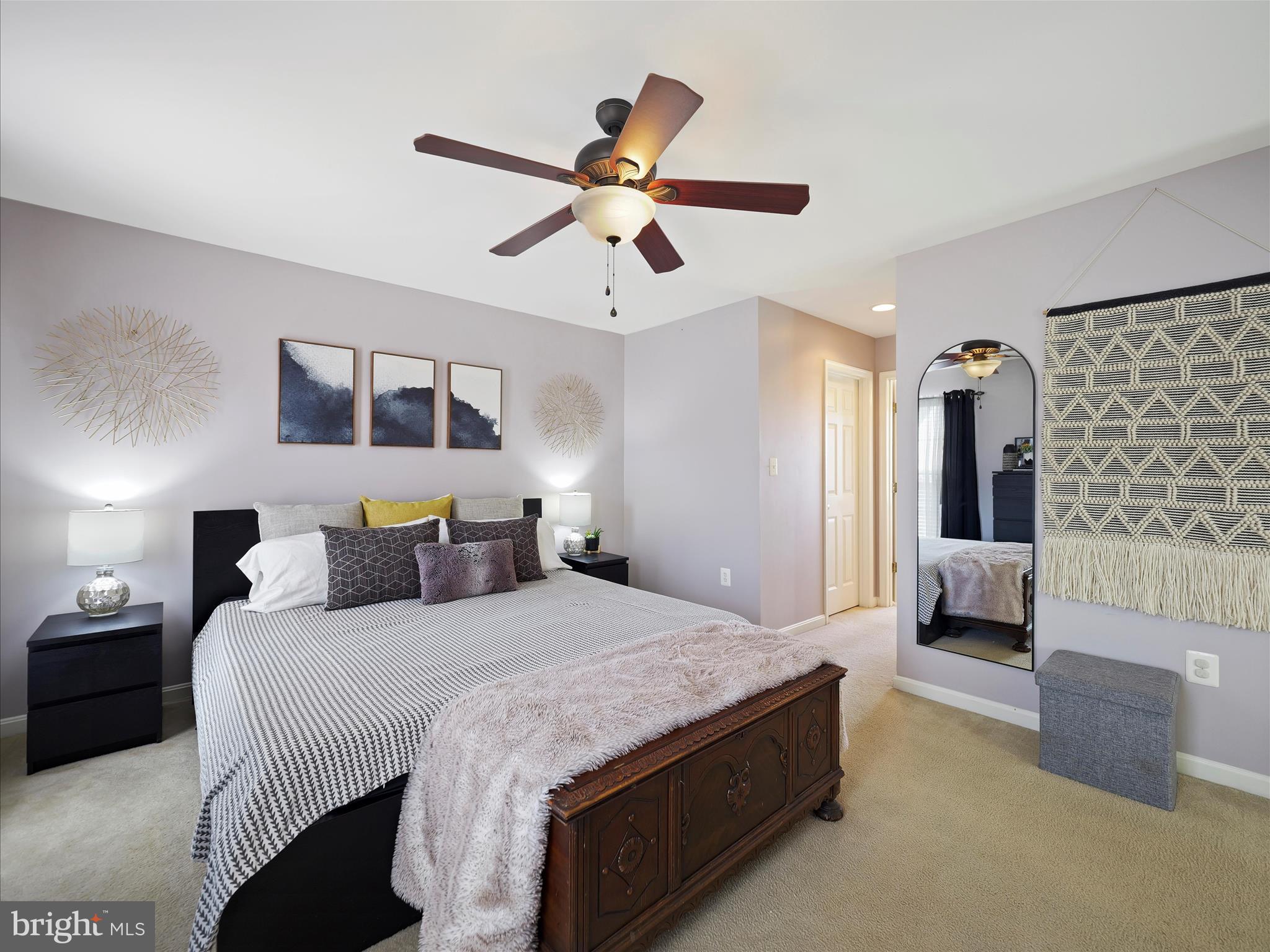 HUNTFIELD - Residential