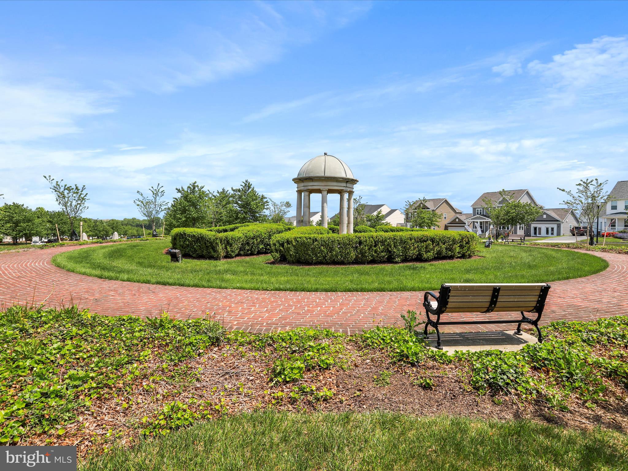 HUNTFIELD - Residential