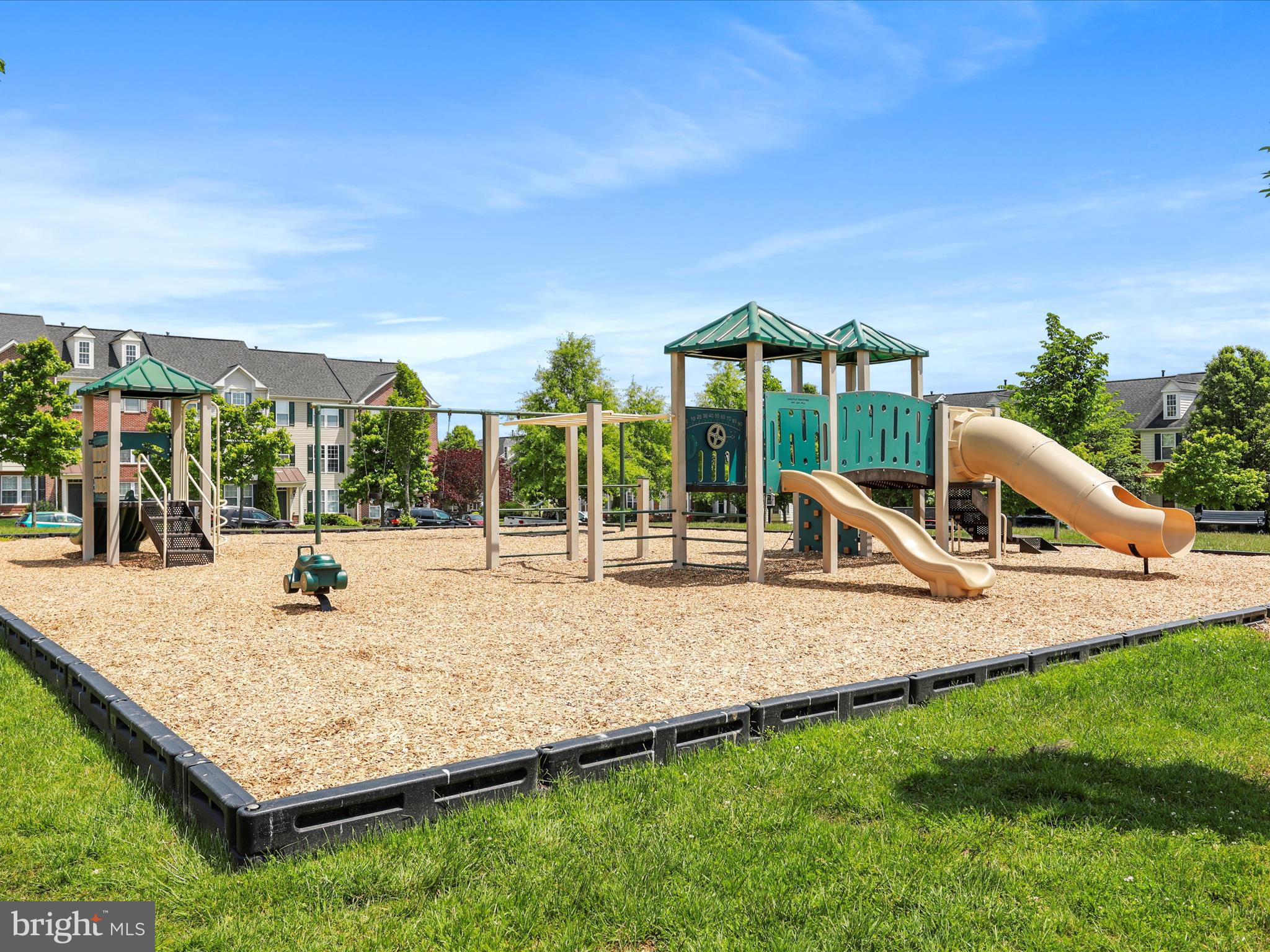 HUNTFIELD - Residential