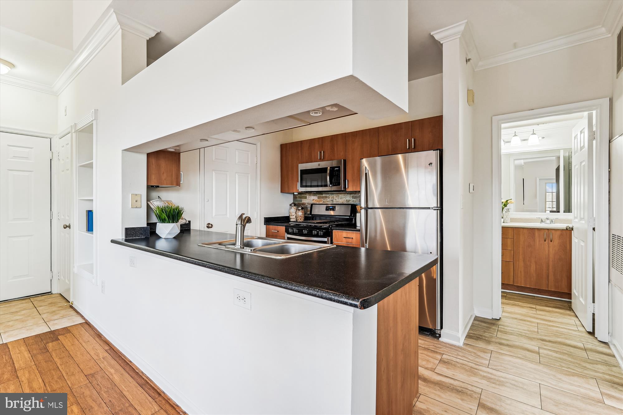 THE ASHMORE - Residential