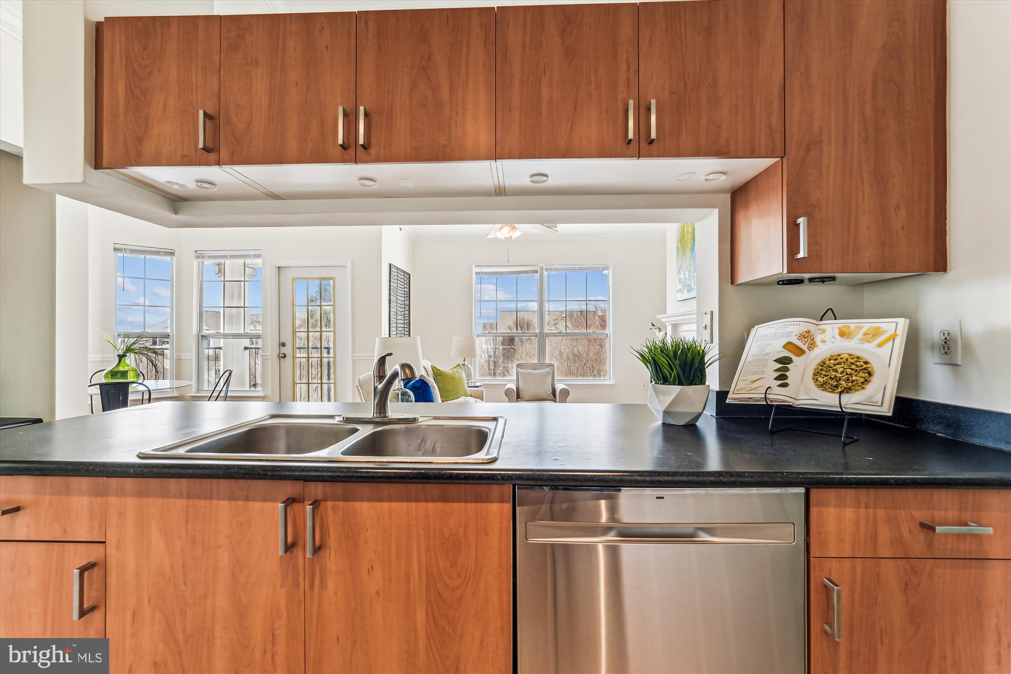 THE ASHMORE - Residential