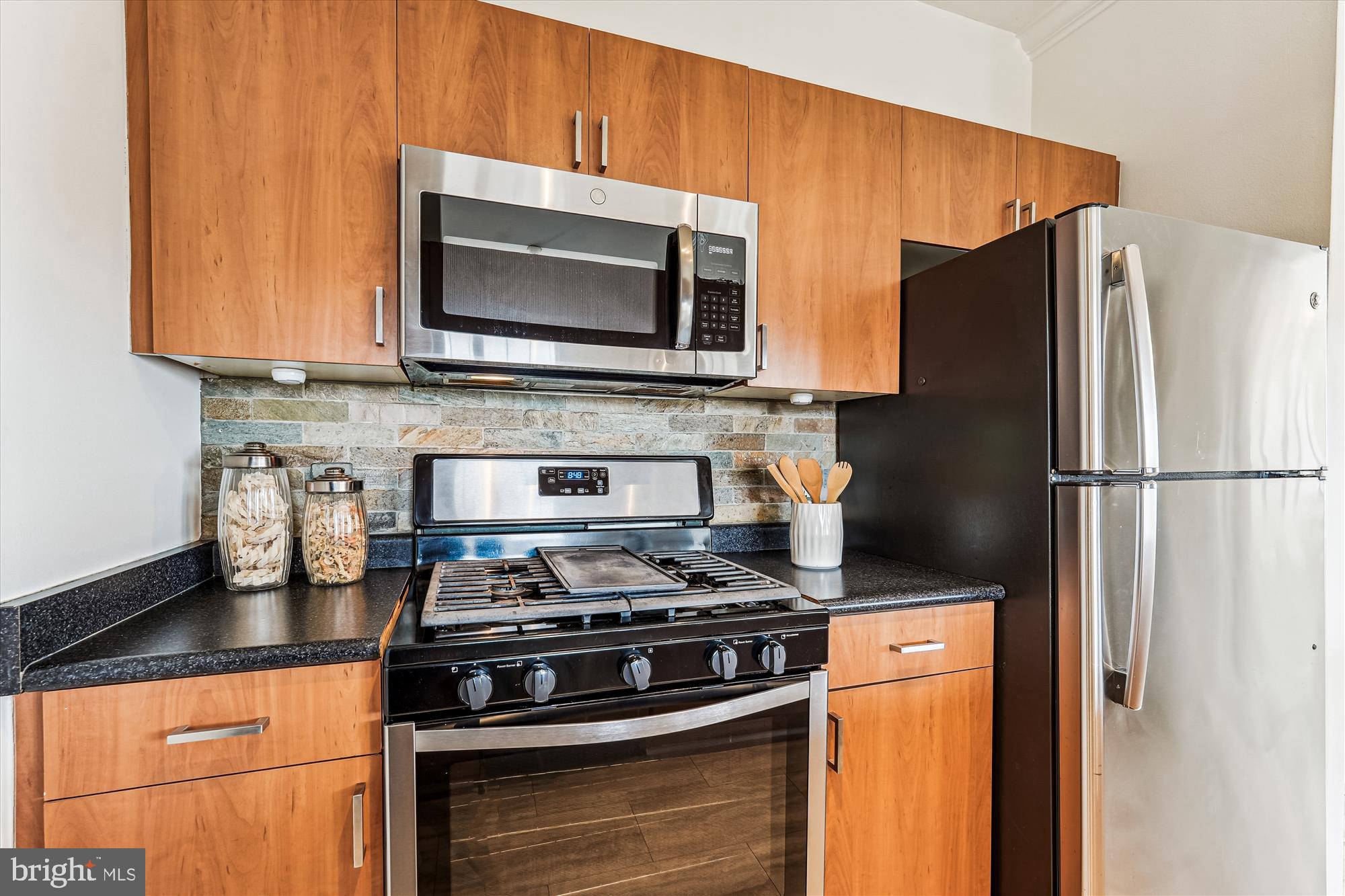 THE ASHMORE - Residential