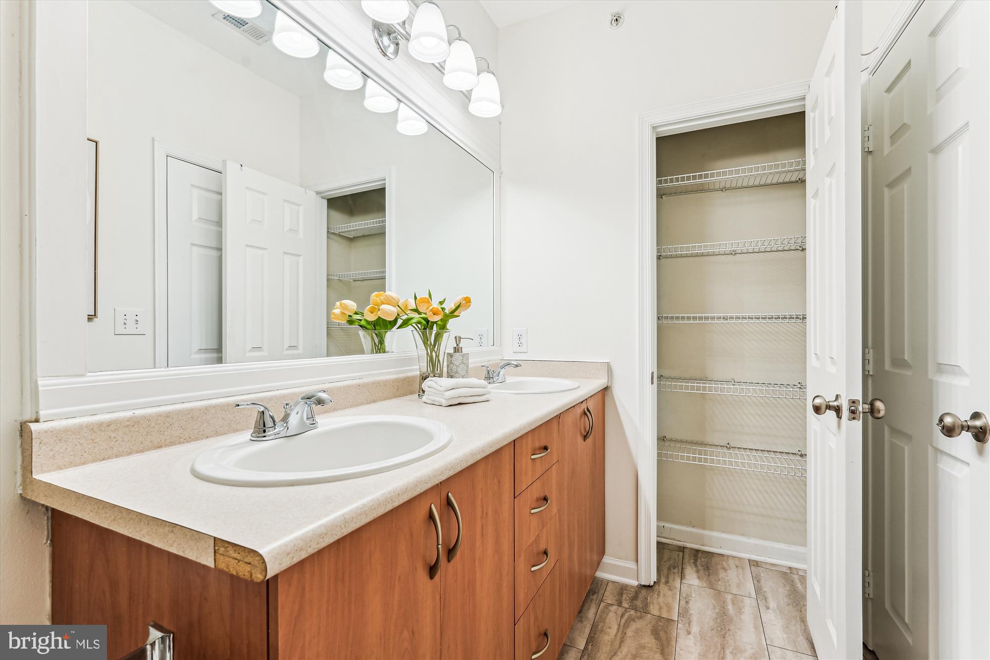 THE ASHMORE - Residential