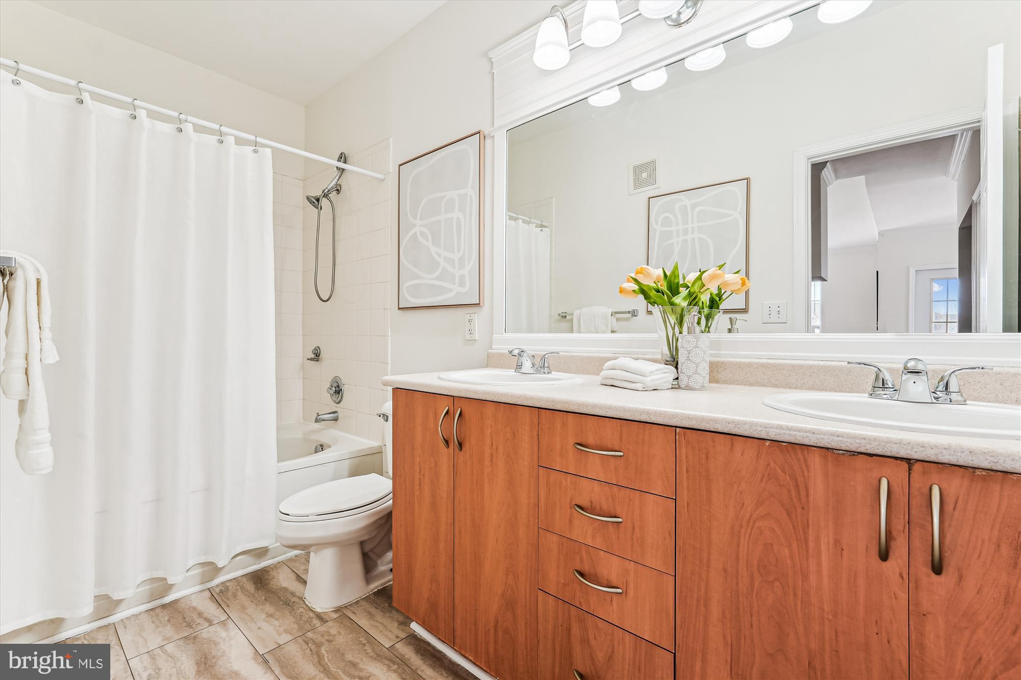 THE ASHMORE - Residential