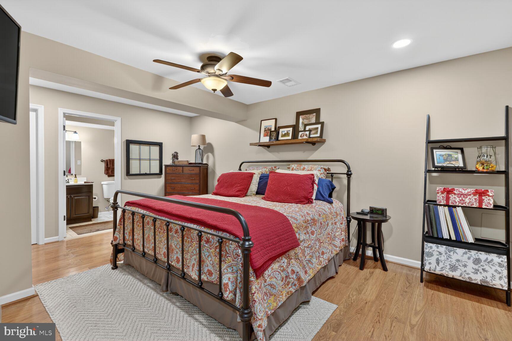 VILLAGE AT LORTON VALLEY - Residential