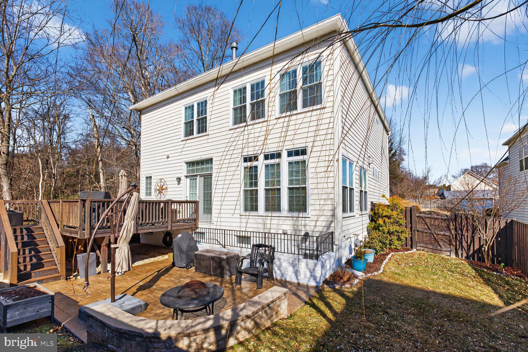 VILLAGE AT LORTON VALLEY - Residential