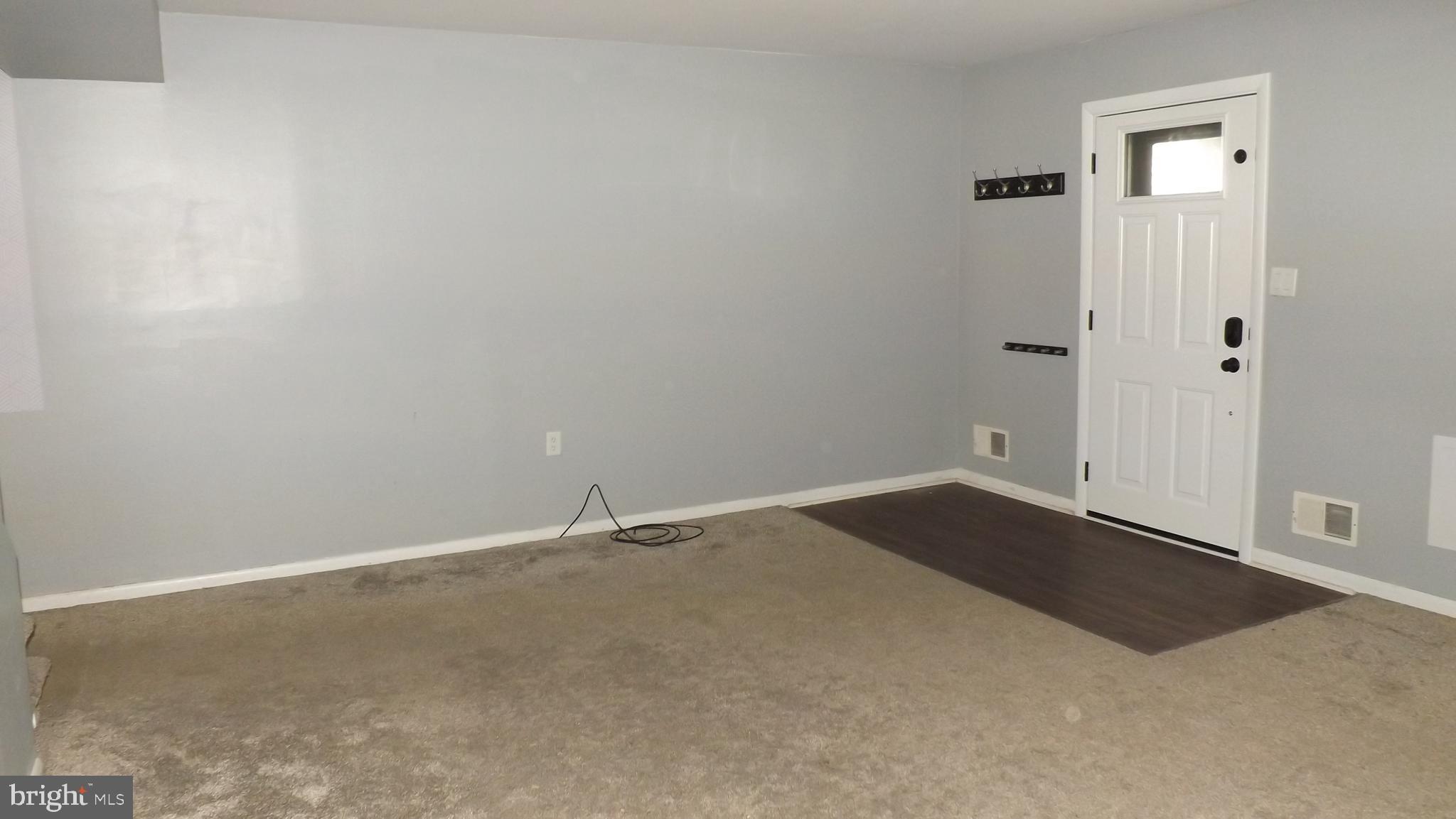 VALLEY VIEW VILLAGE - Residential Lease