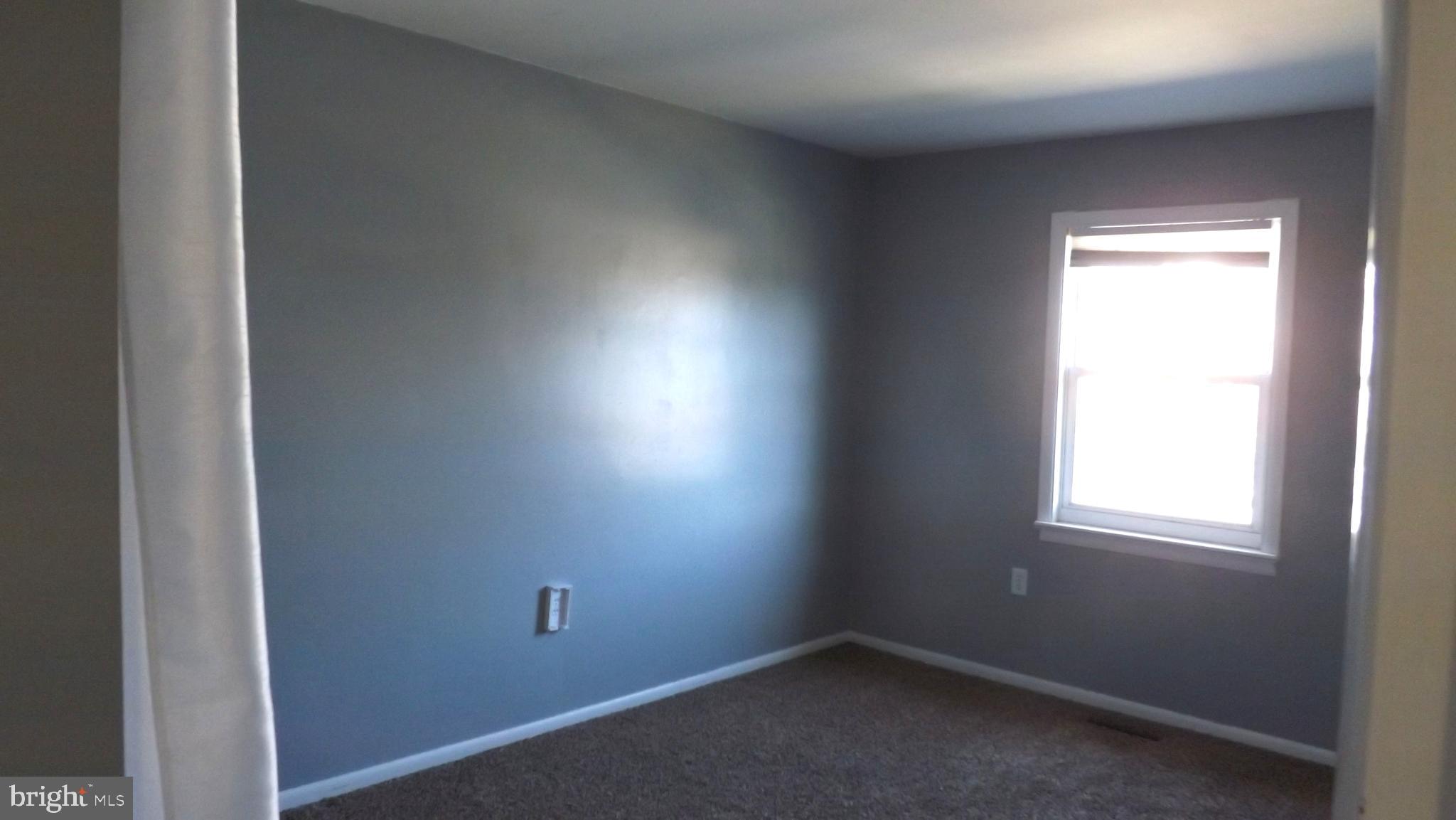 VALLEY VIEW VILLAGE - Residential Lease