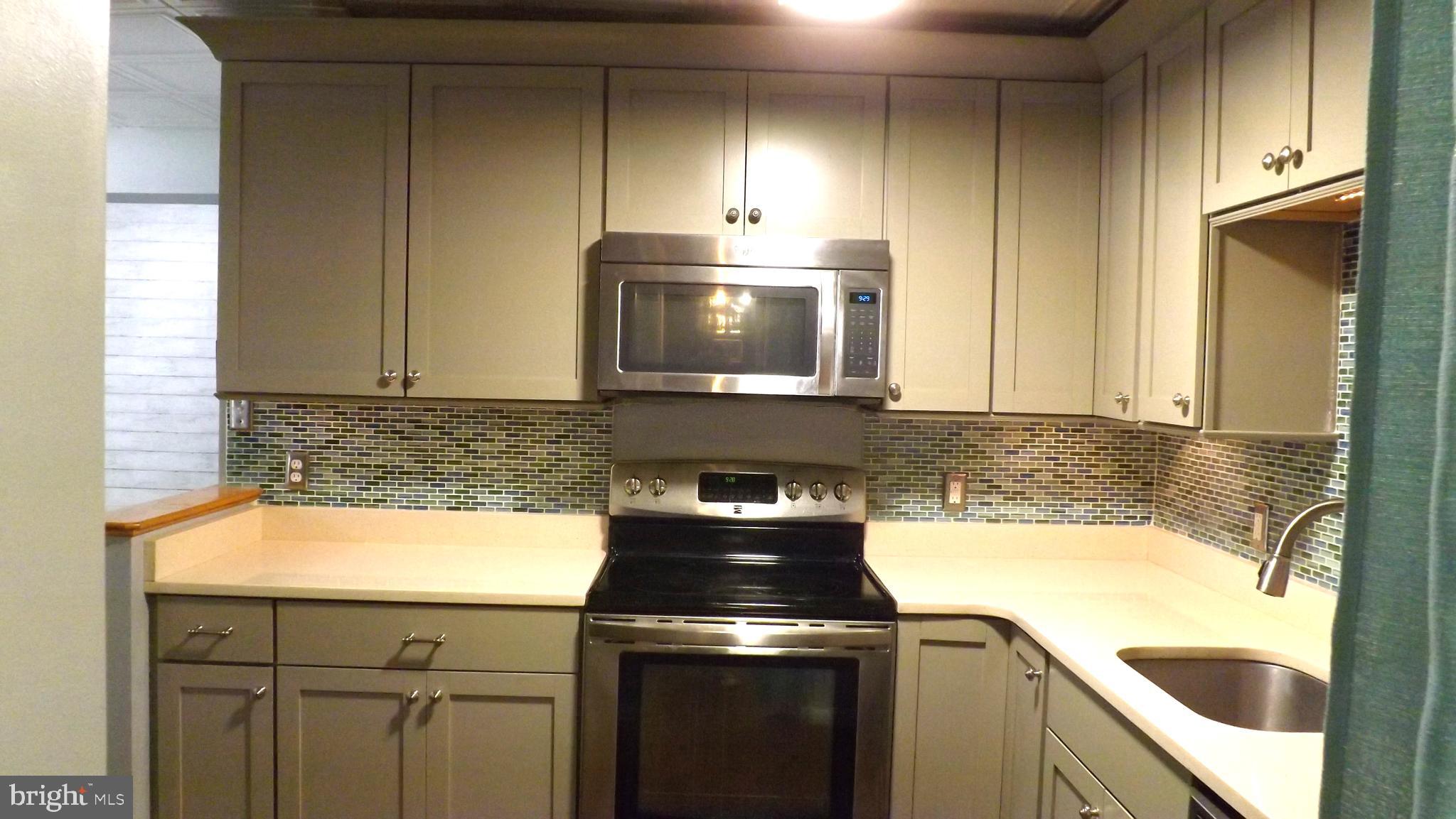 VALLEY VIEW VILLAGE - Residential Lease