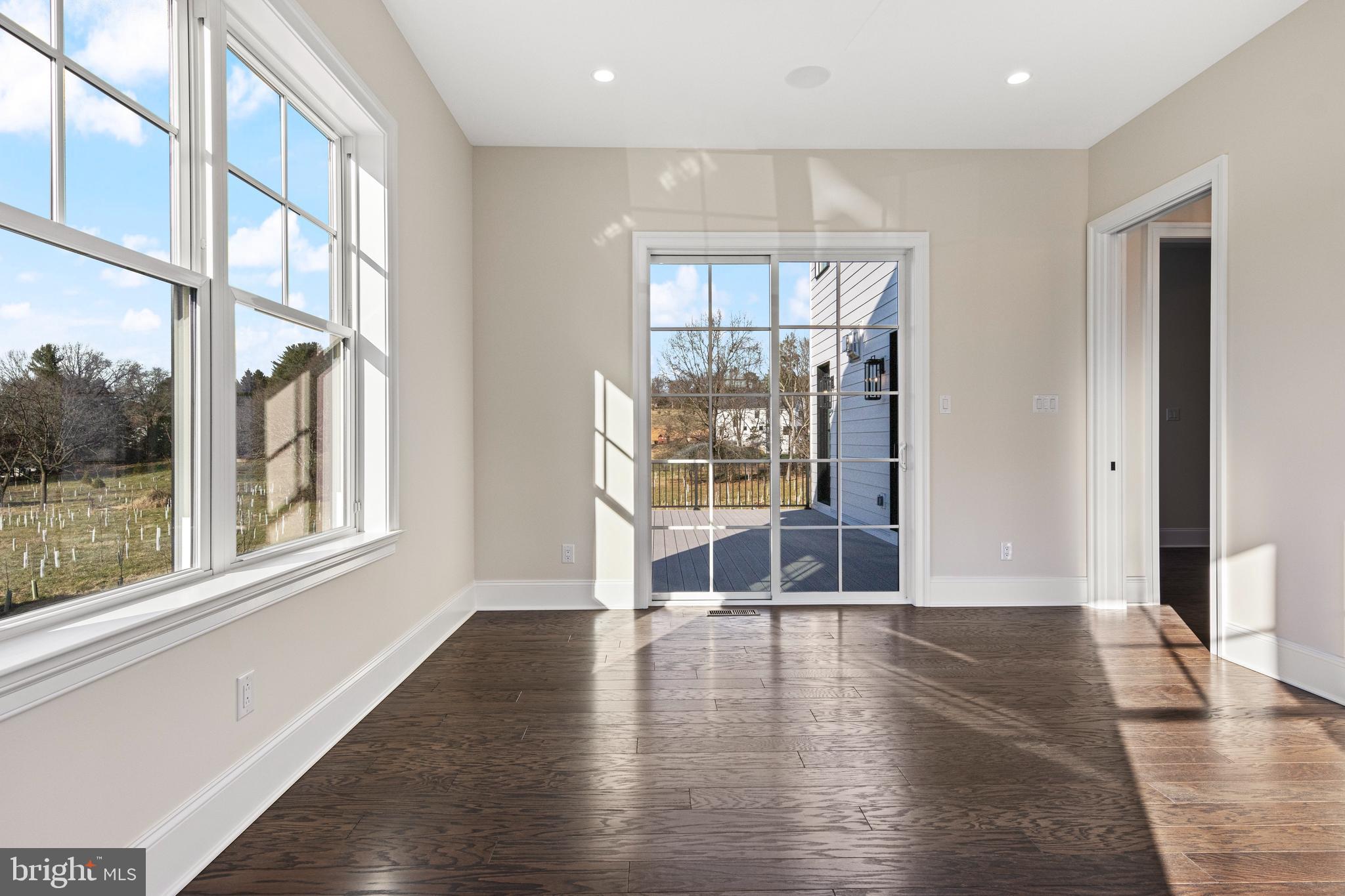 MILLSTONE MEADOWS - Residential